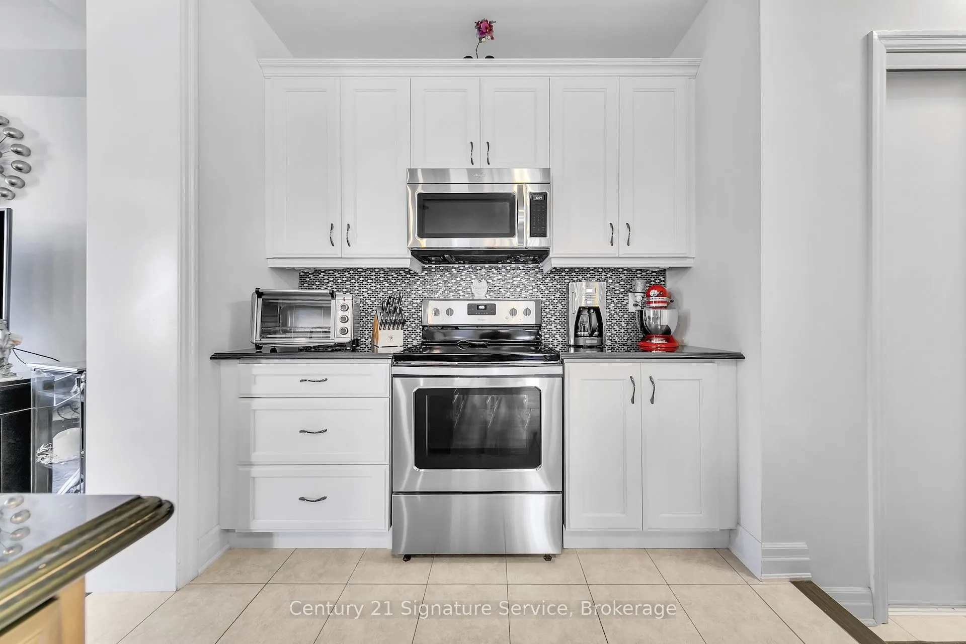 1369 Leger Way