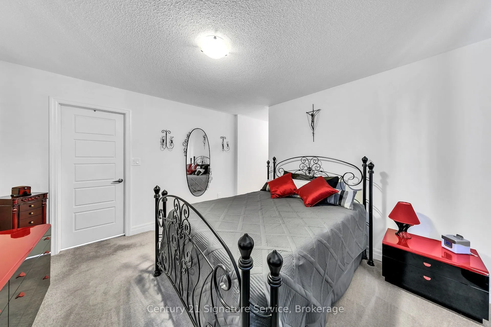 1369 Leger Way