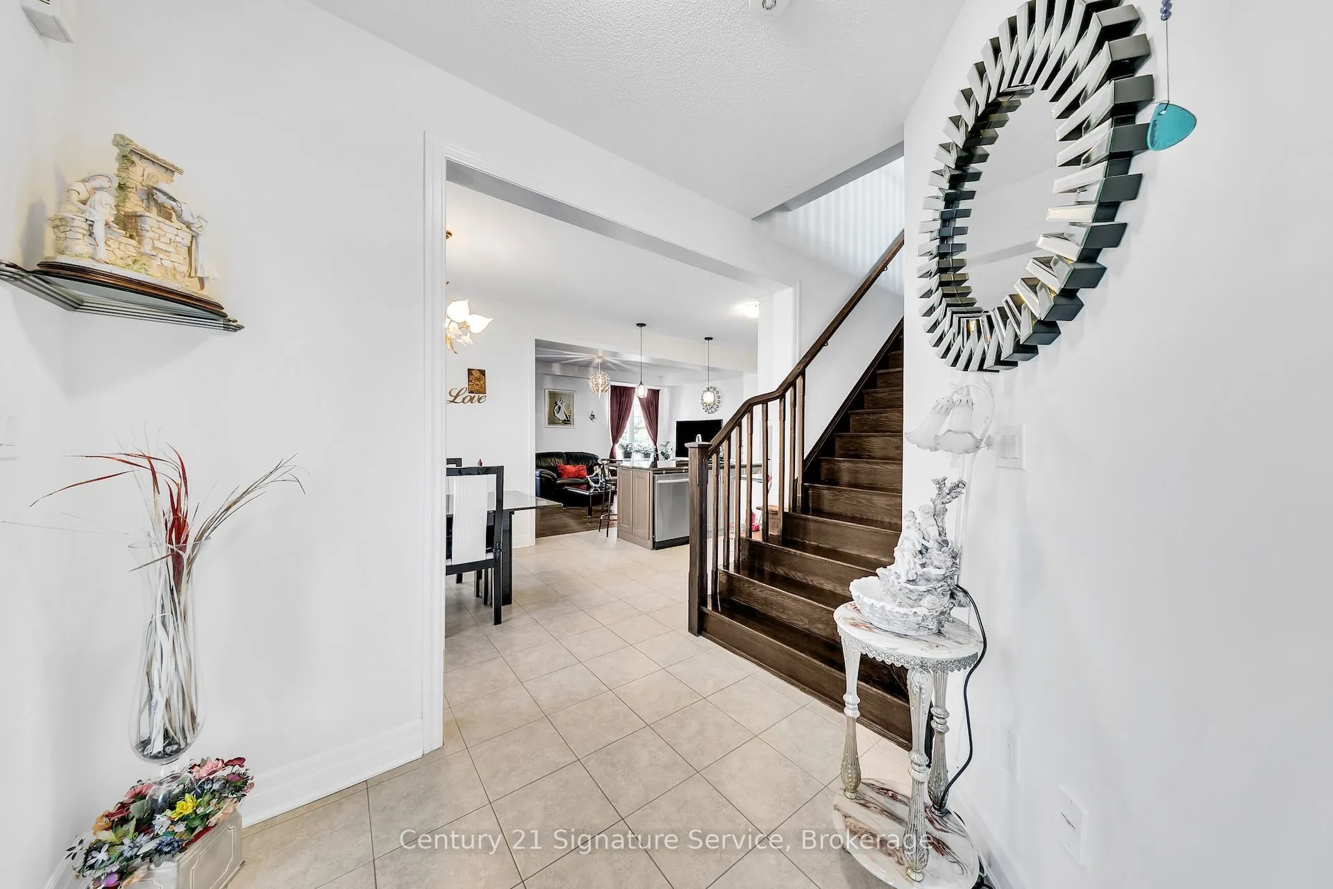 1369 Leger Way