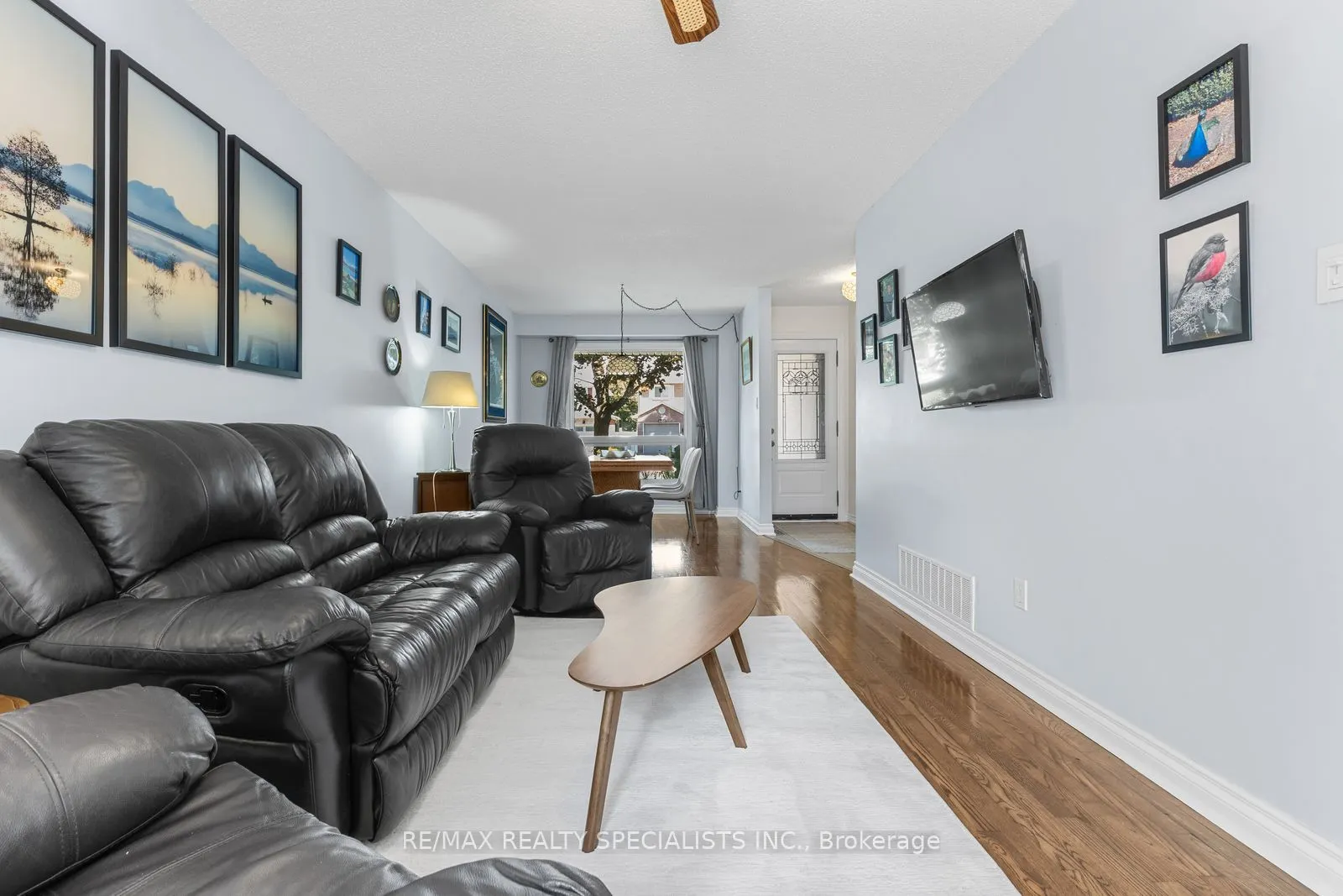 6454 Colebrook Crescent