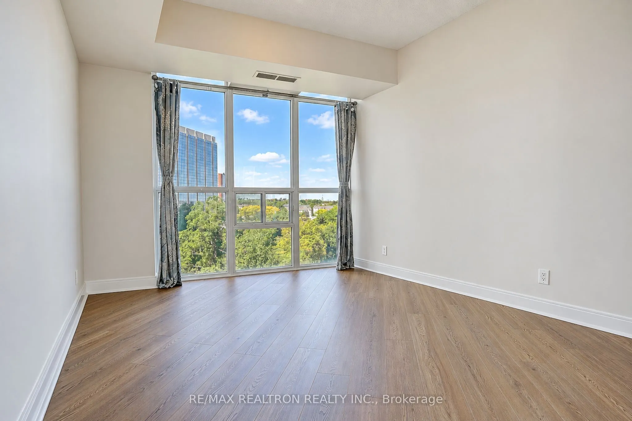 90 Absolute Avenue #710