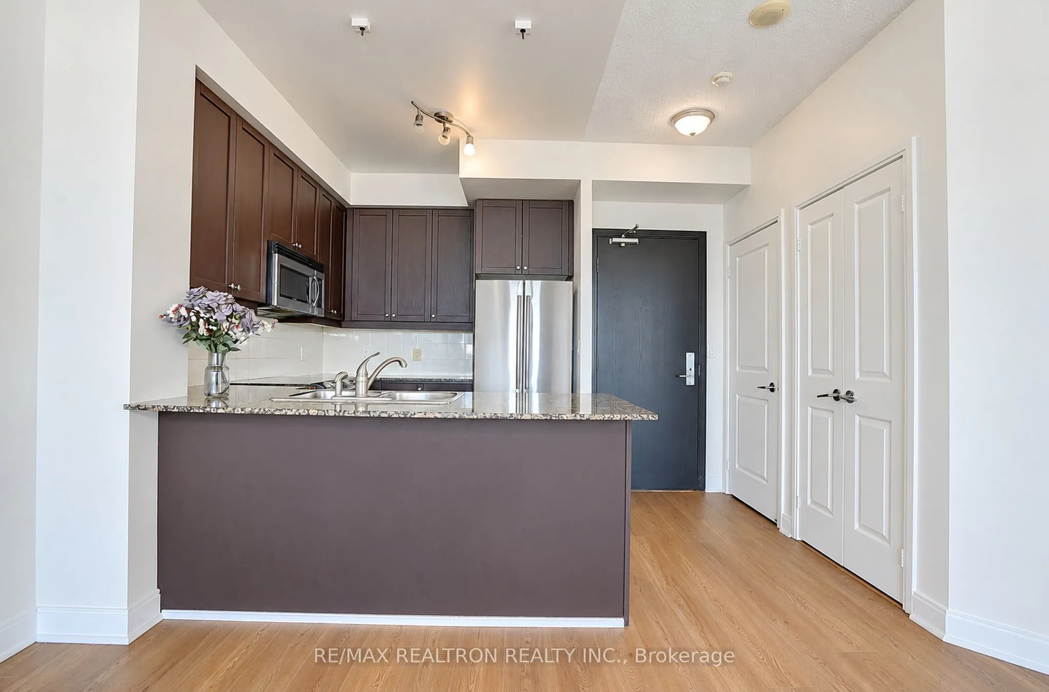 90 Absolute Avenue #710