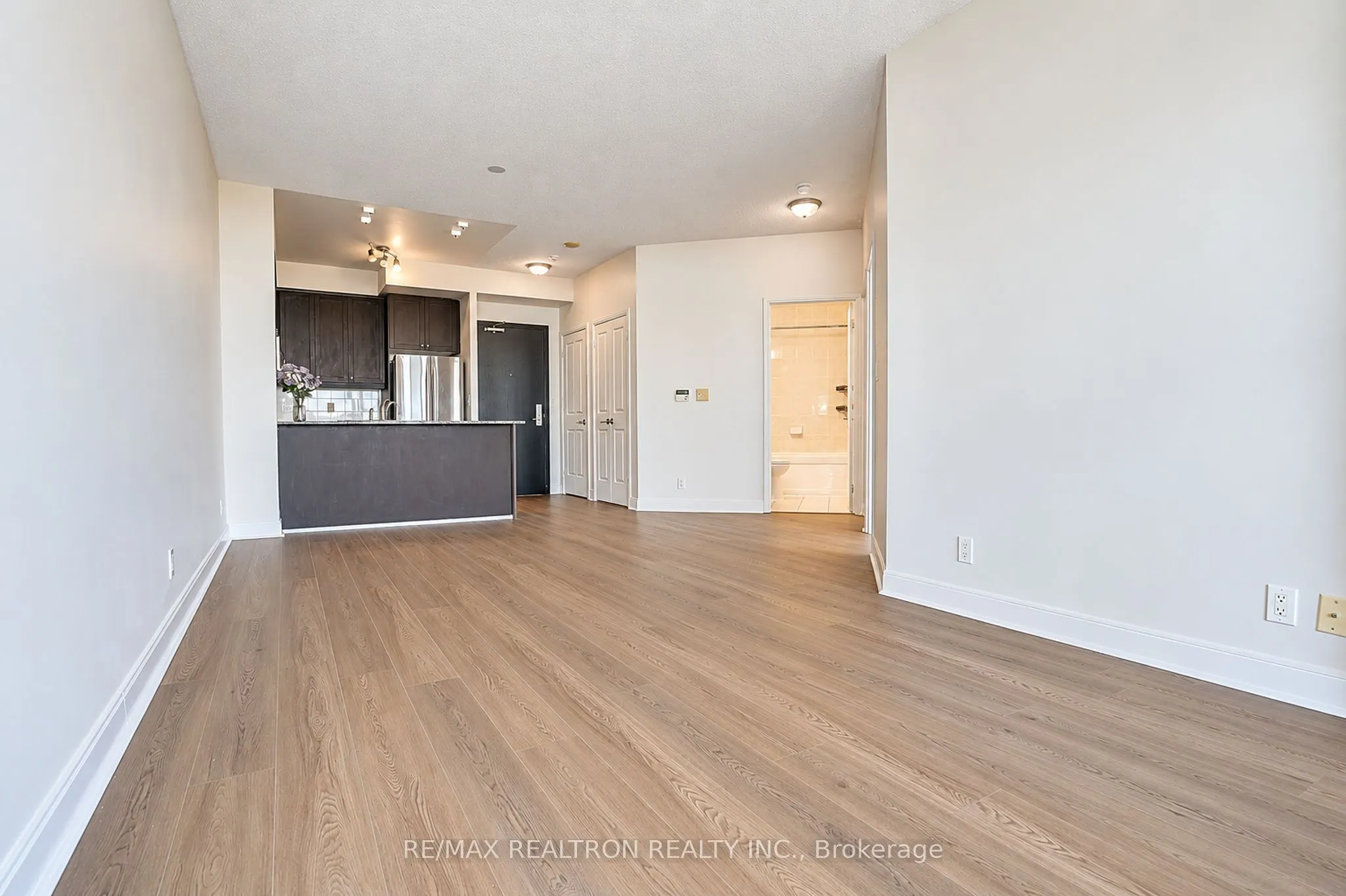 90 Absolute Avenue #710