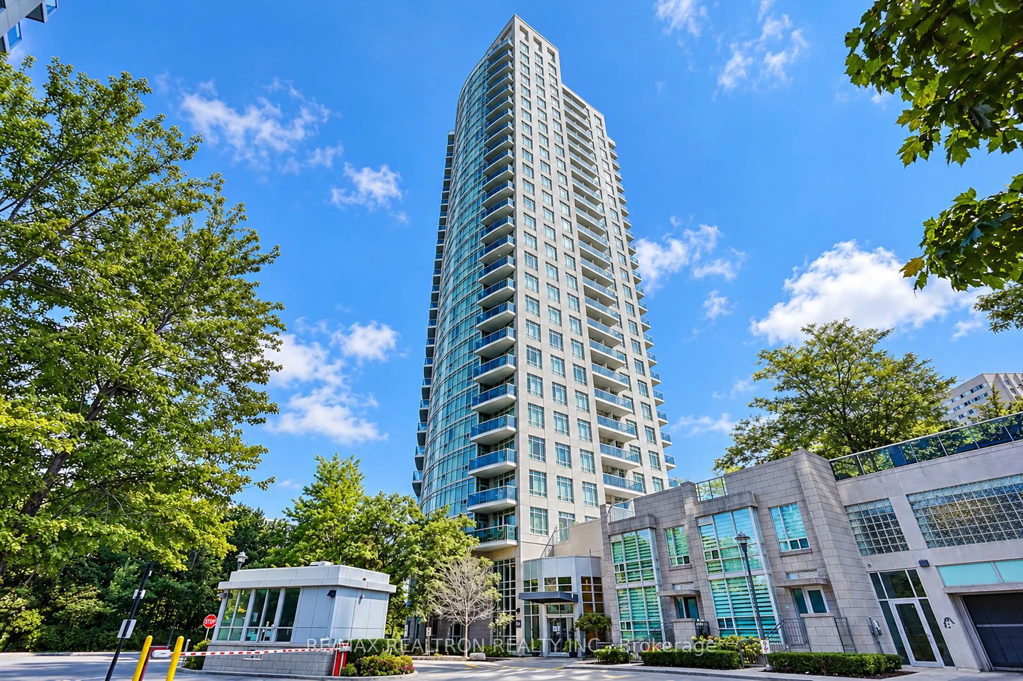 90 Absolute Avenue #710