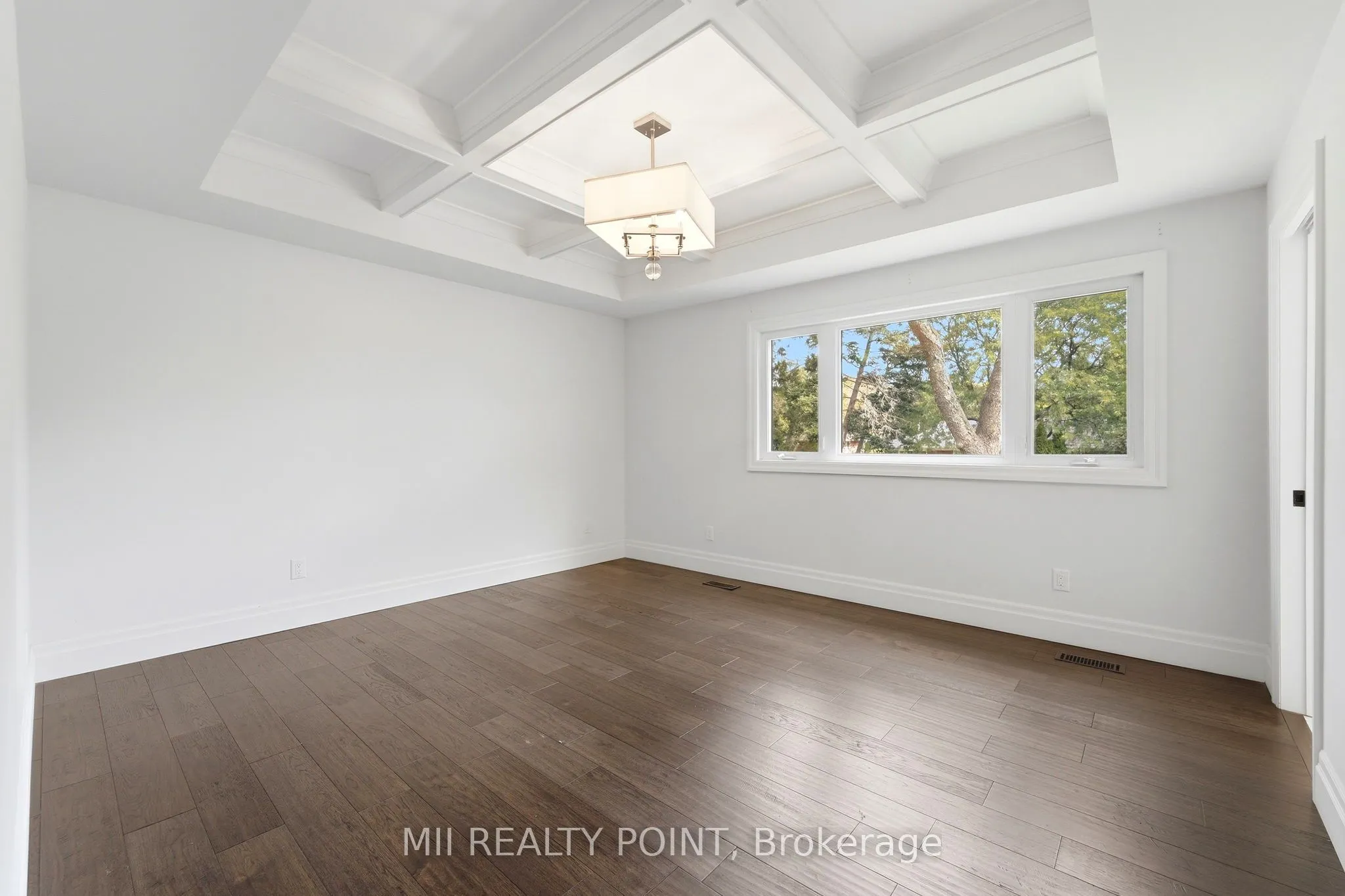 881 Danforth Place