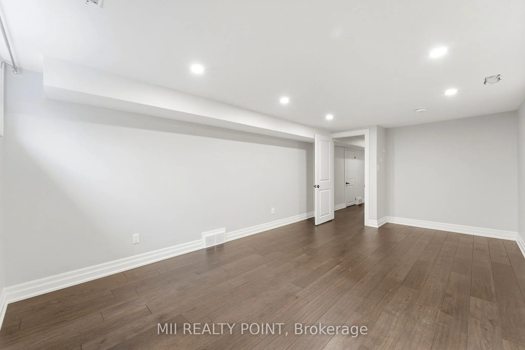 881 Danforth Place