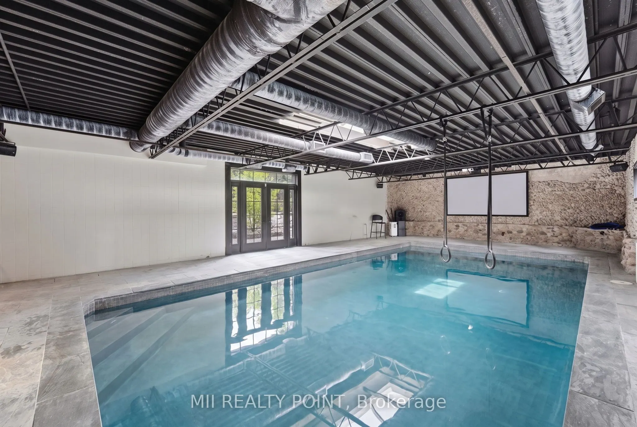 881 Danforth Place