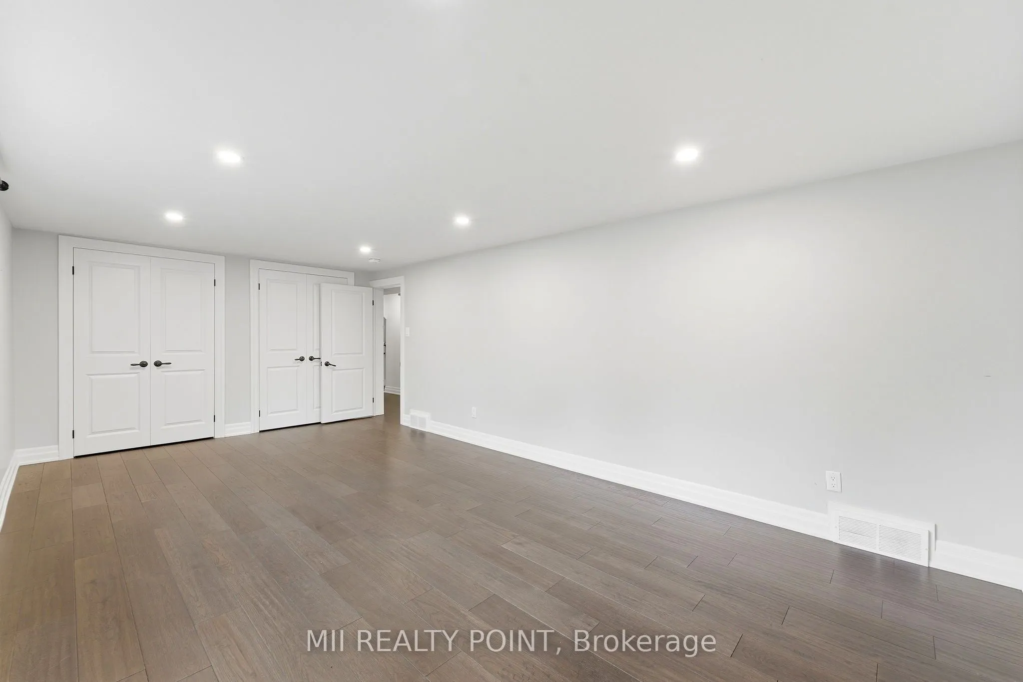 881 Danforth Place