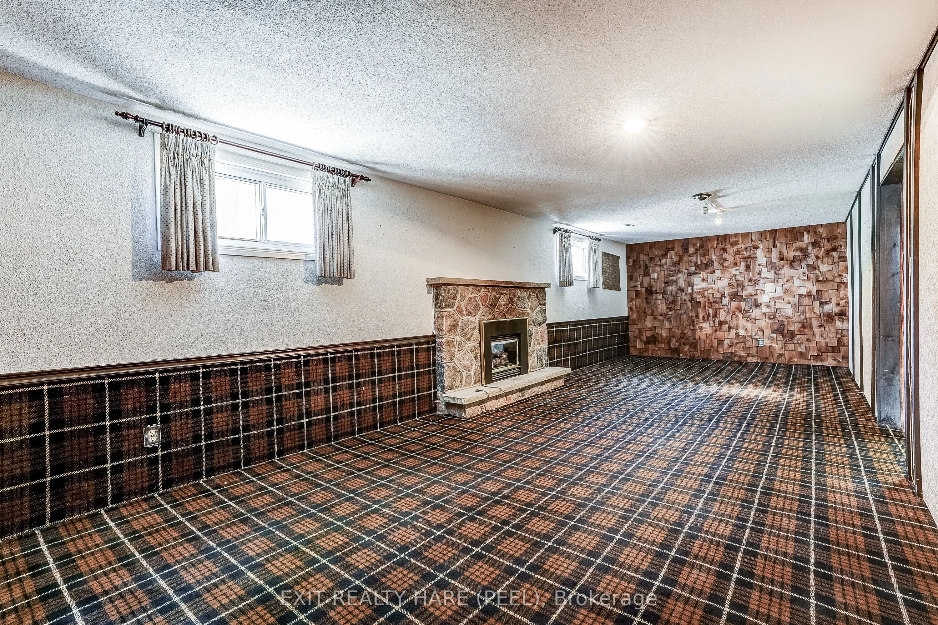 76 Birchview Crescent
