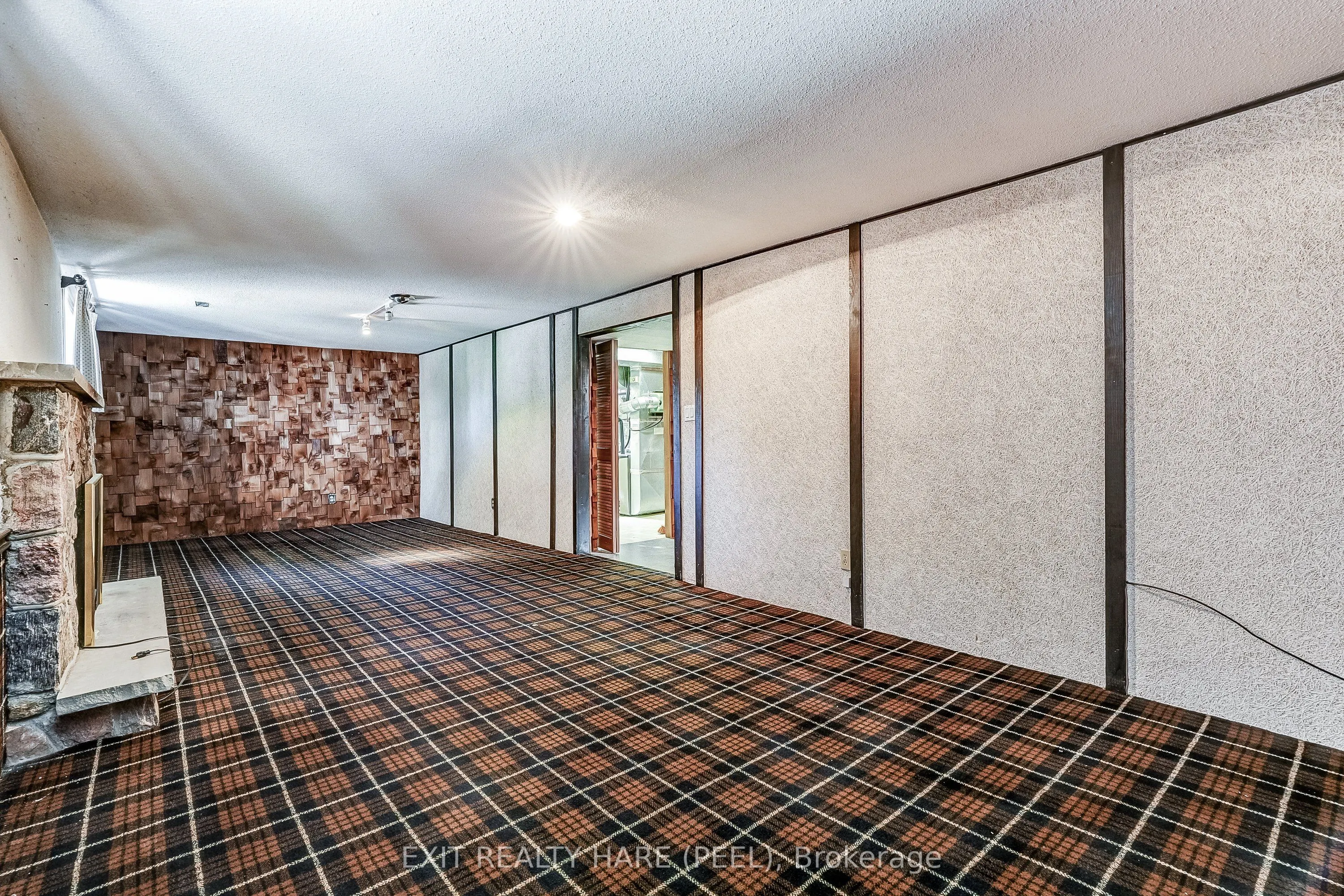 76 Birchview Crescent