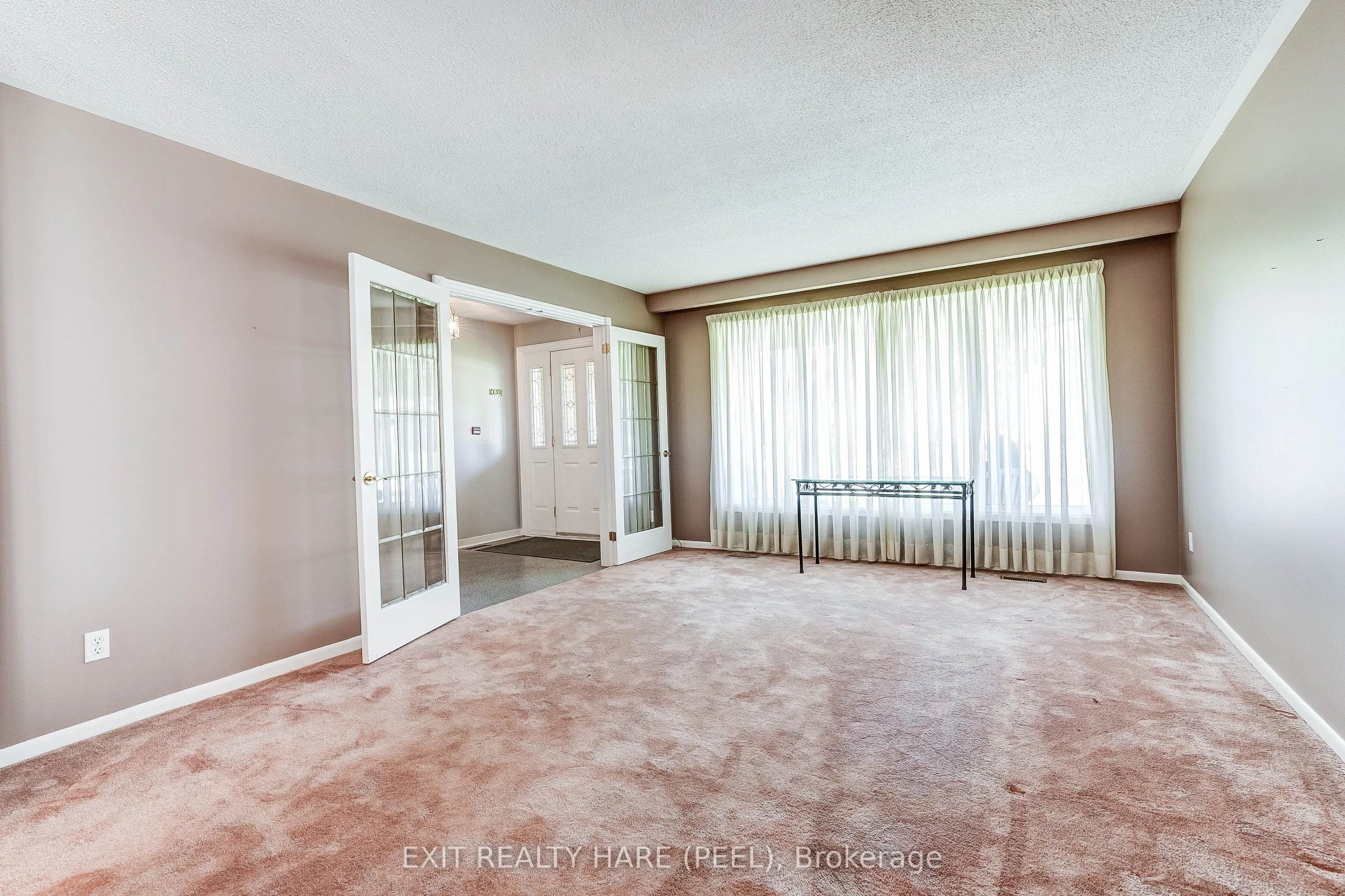 76 Birchview Crescent