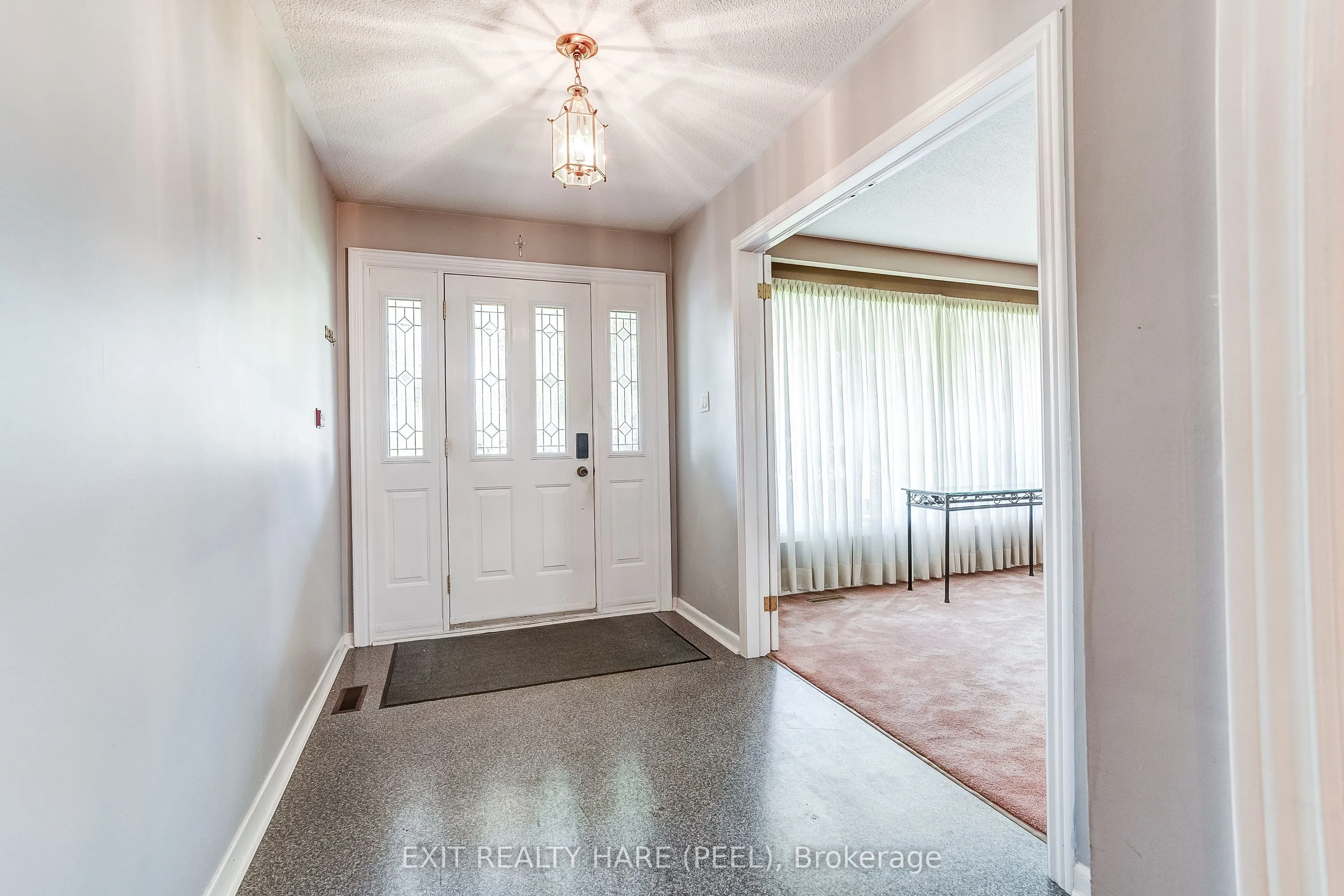 76 Birchview Crescent