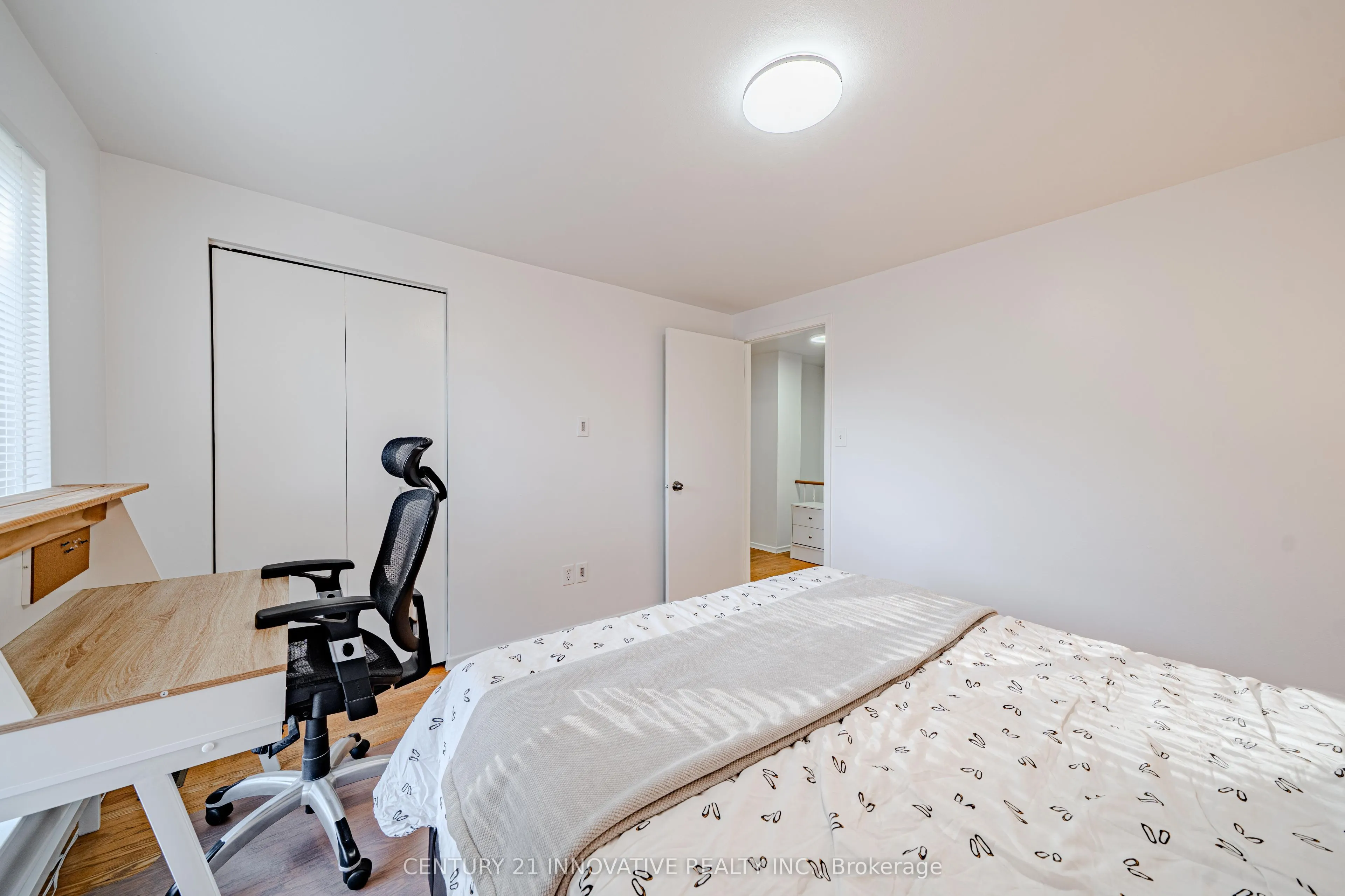 2395 Bromsgrove Road S #21
