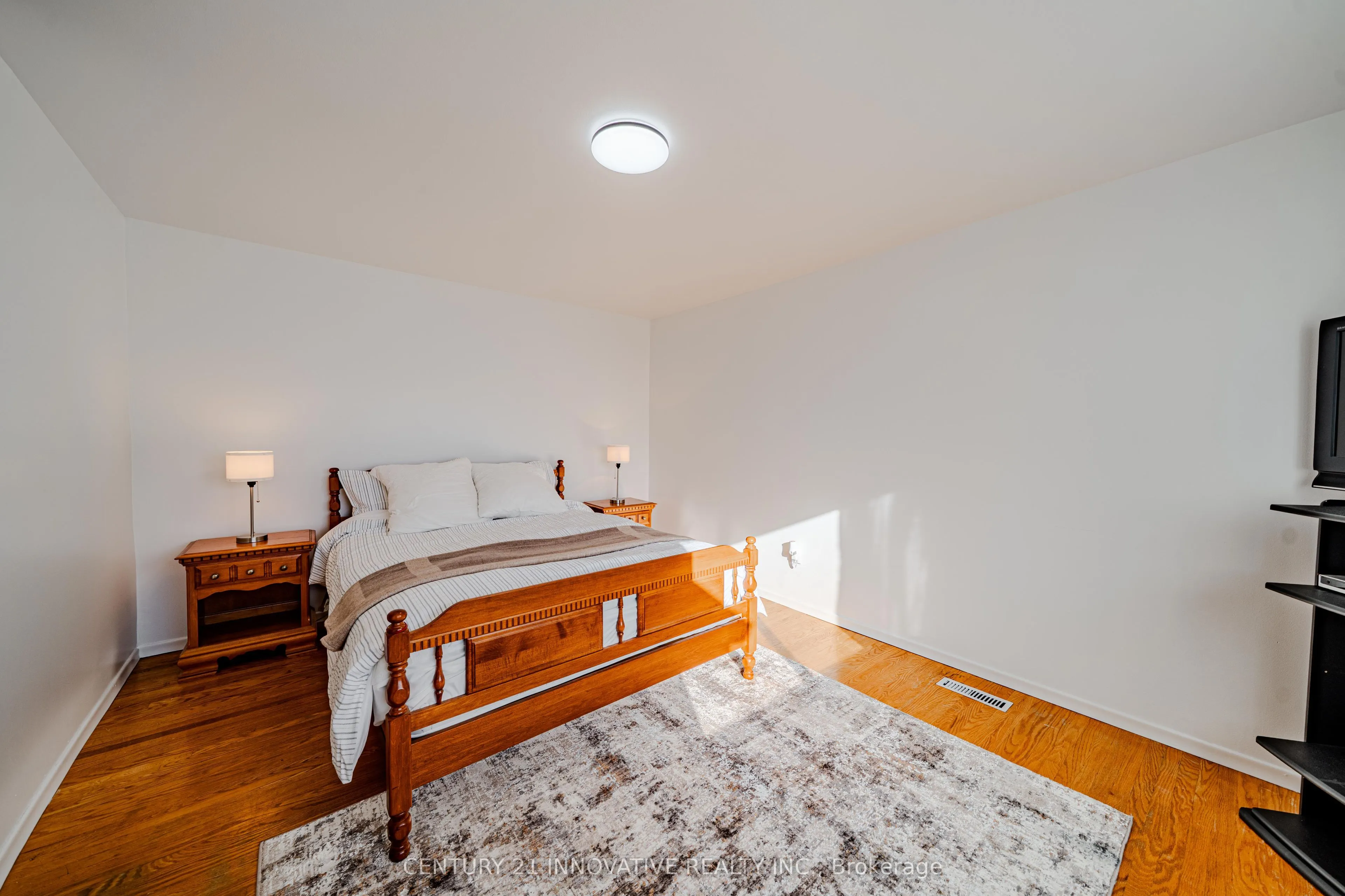 2395 Bromsgrove Road S #21