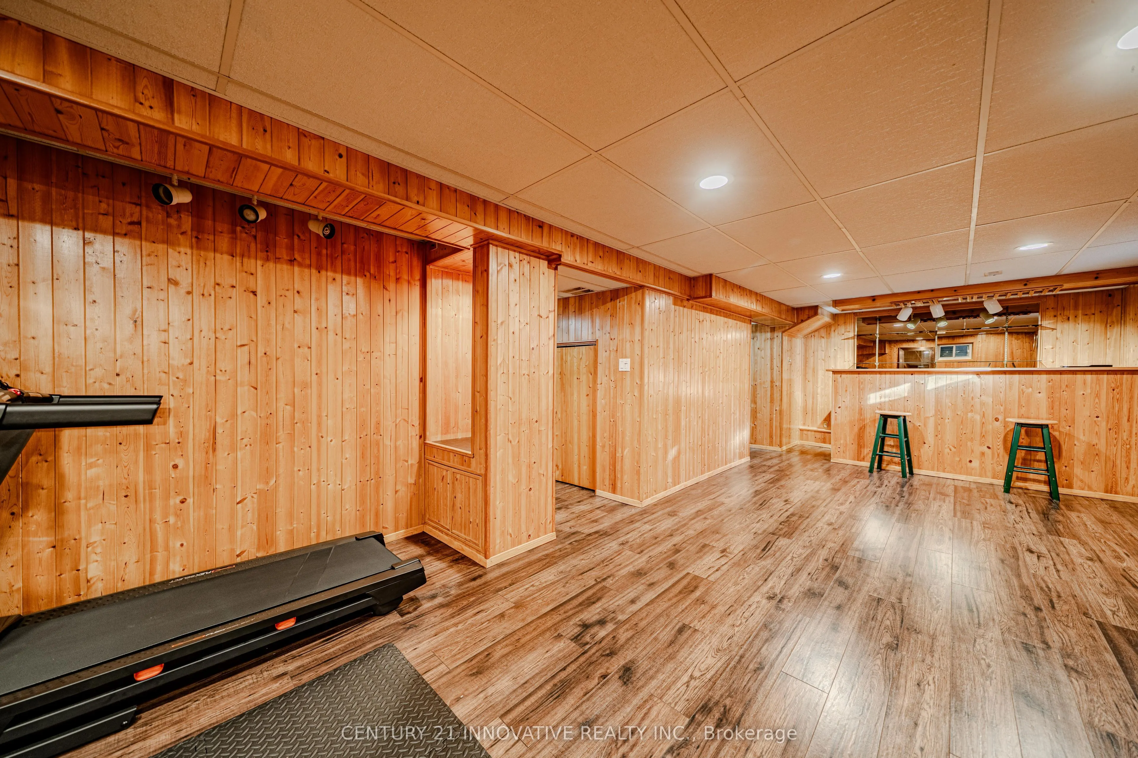 2395 Bromsgrove Road S #21
