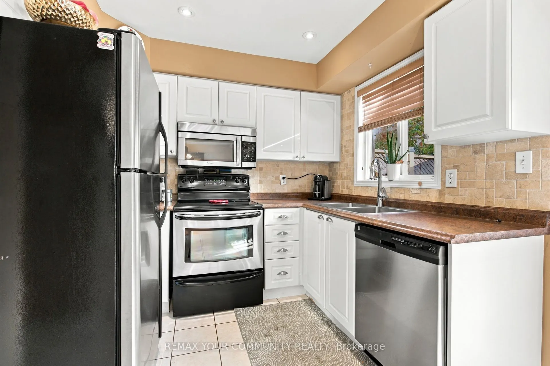 1632 Samuelson Circle