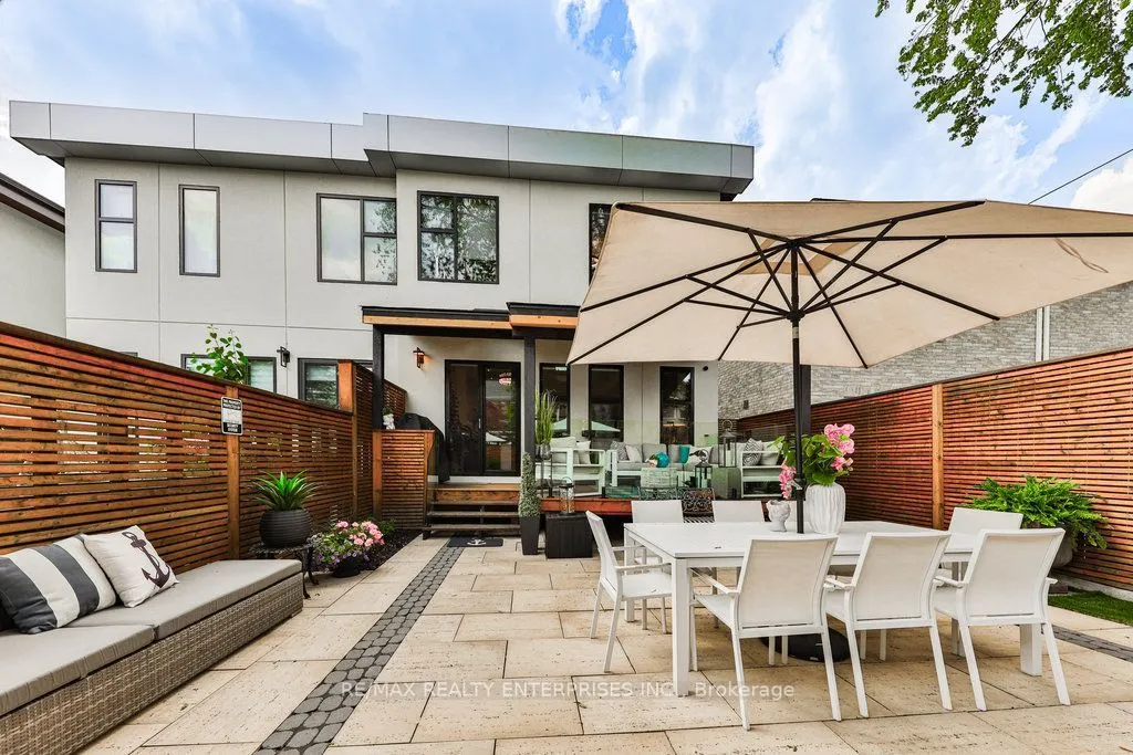 7B Iroquois Avenue