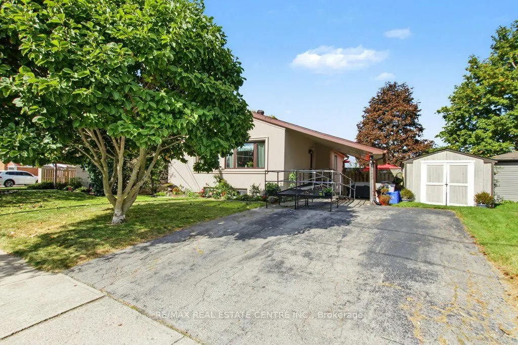 15 Norton Crescent