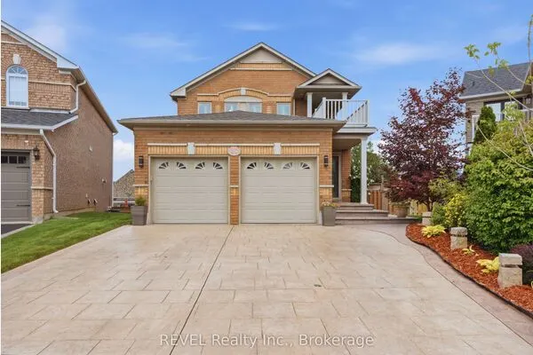 20 Hayloft Court