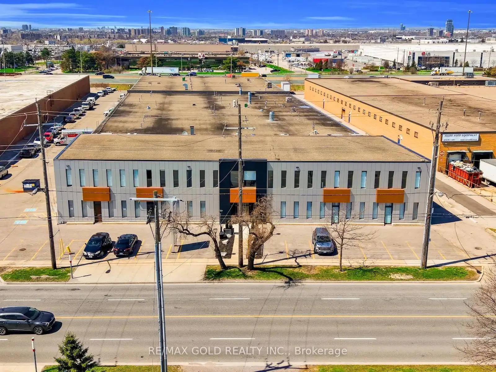 120 Norfinch Drive #8