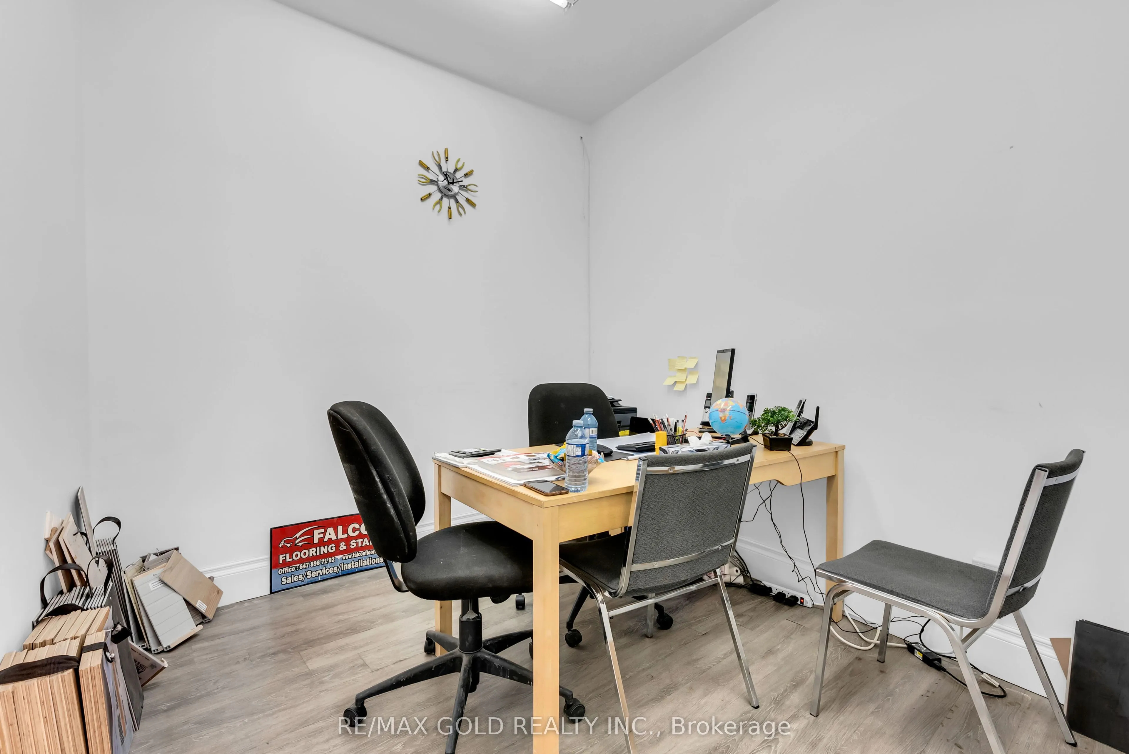 120 Norfinch Drive #8
