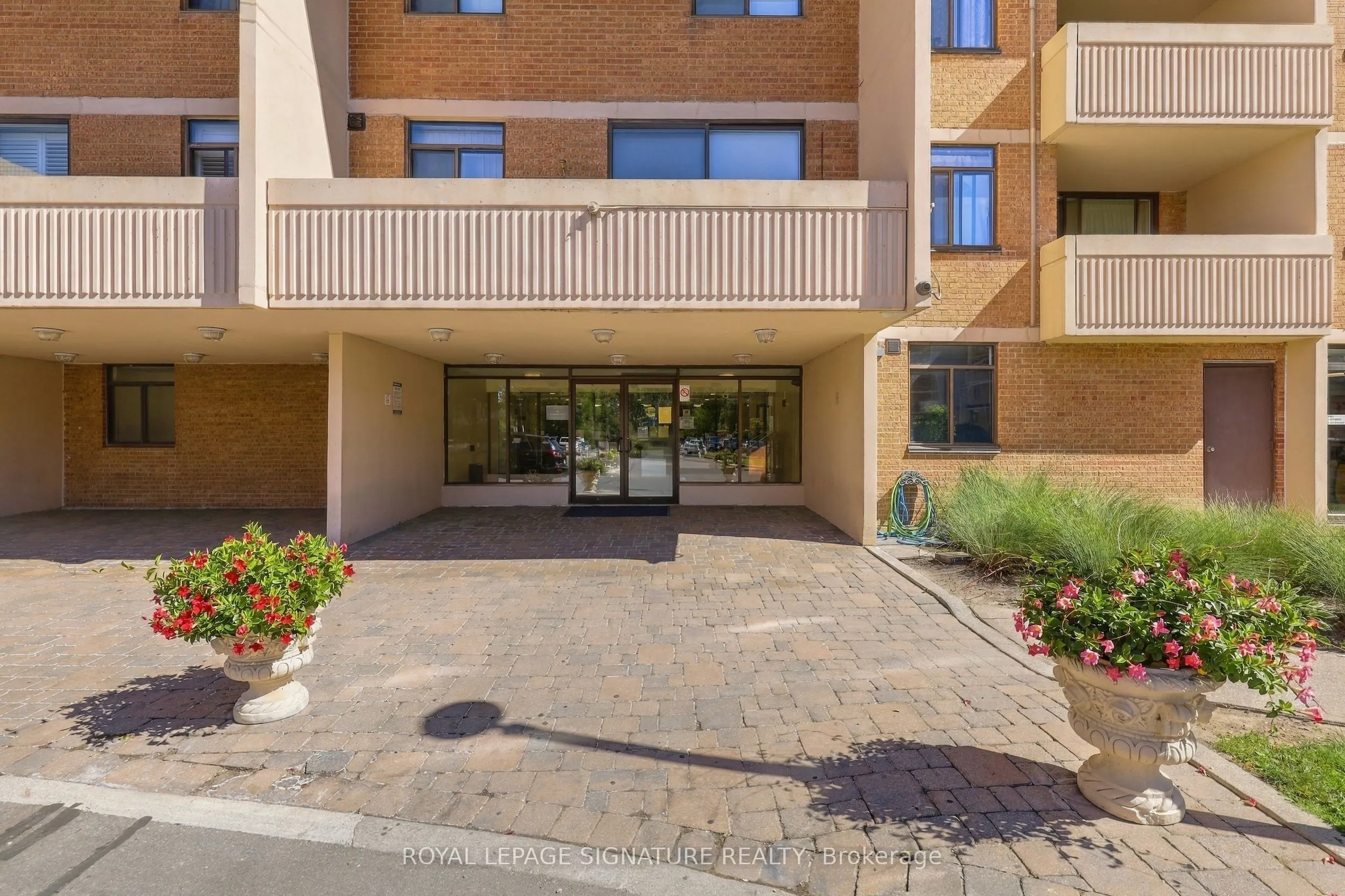 2645 Jane Street #539