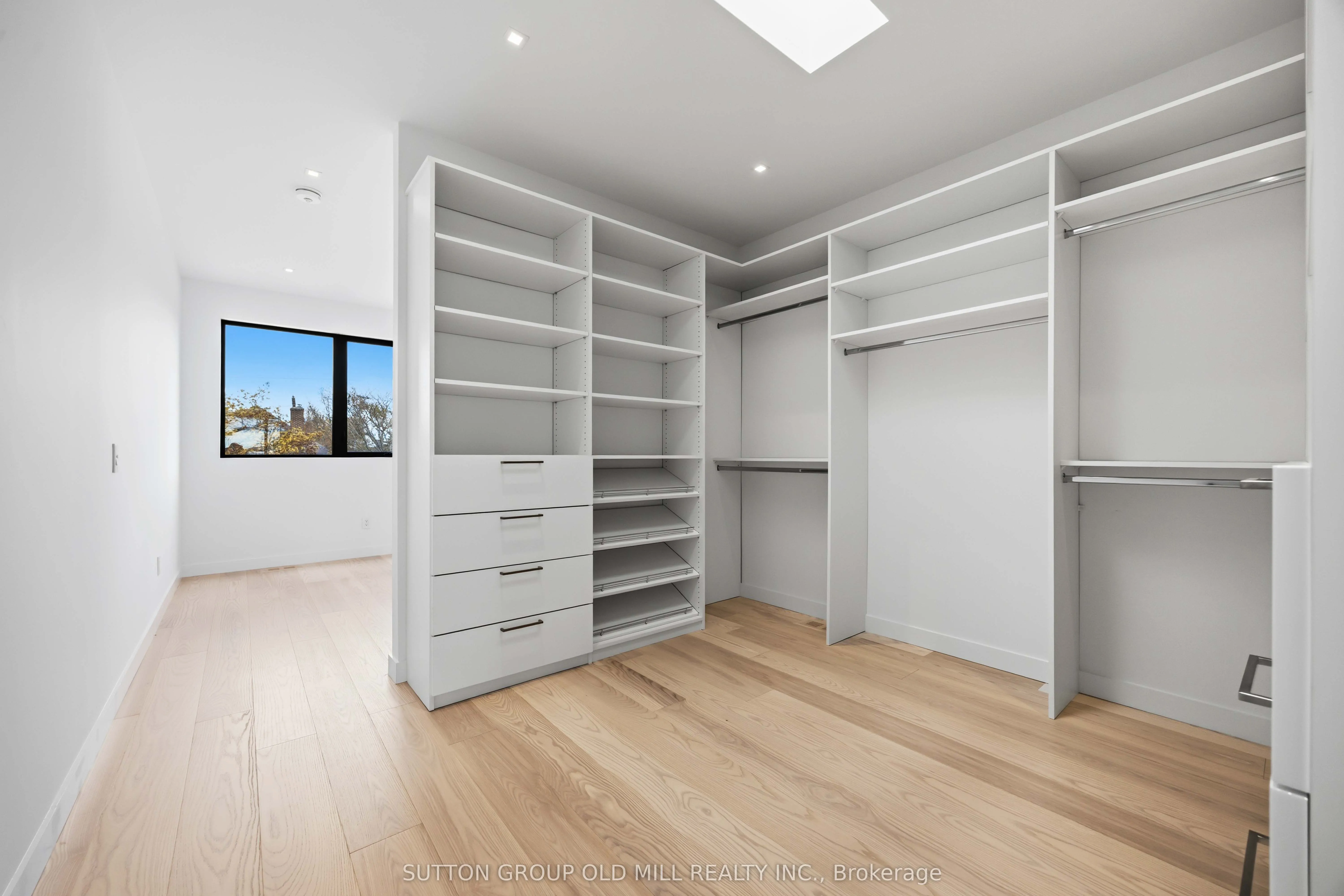 89 Regal Road