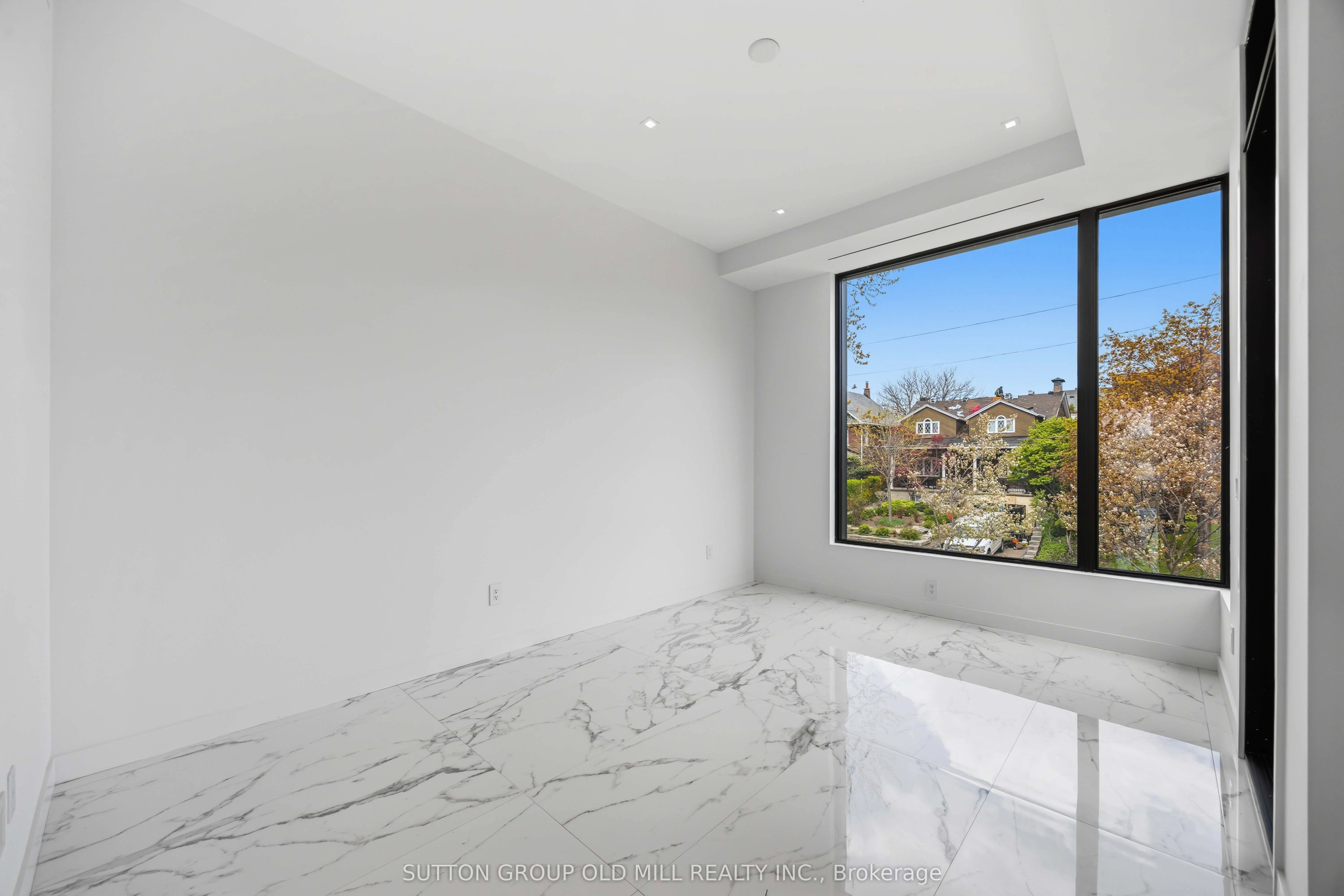 89 Regal Road
