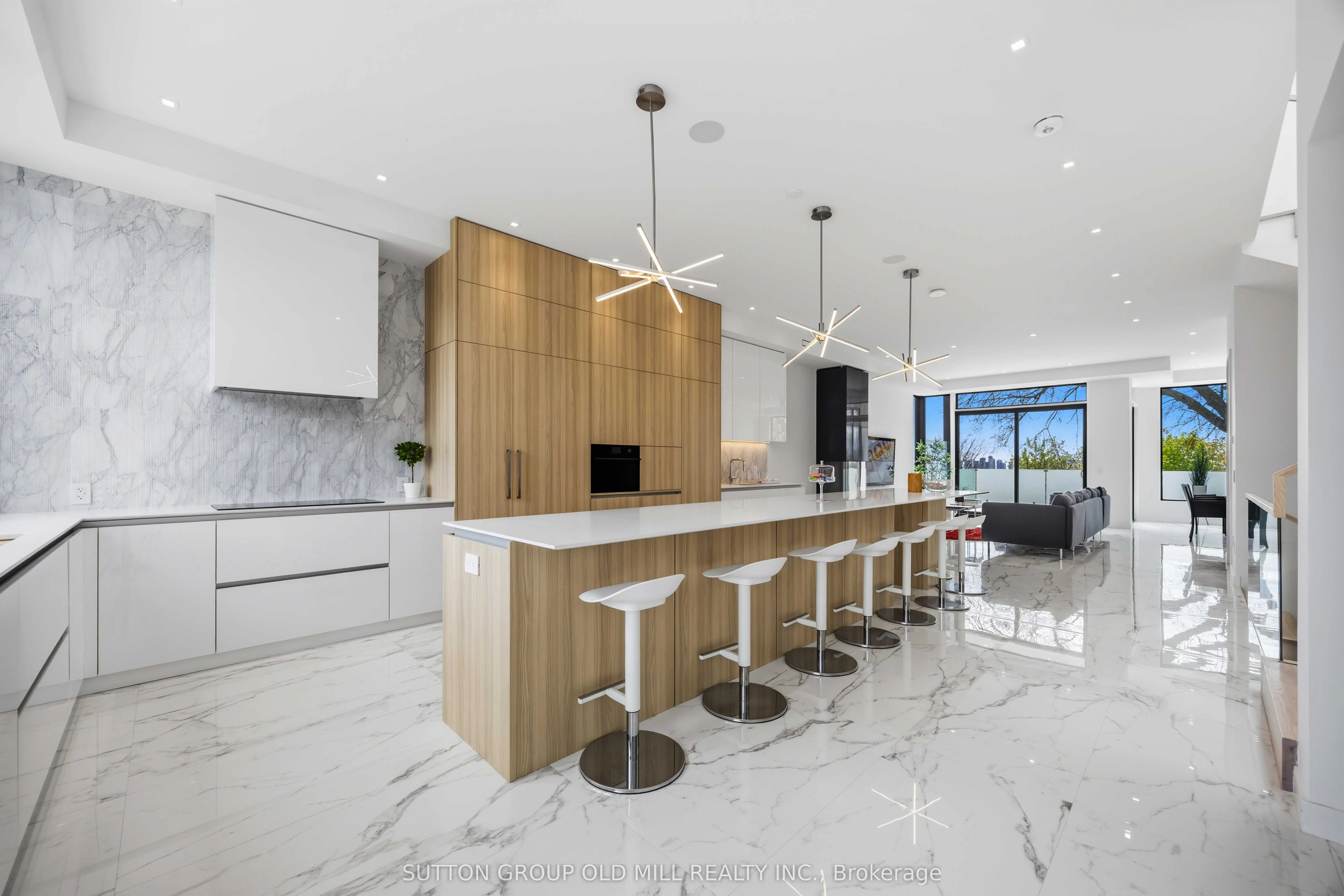 89 Regal Road