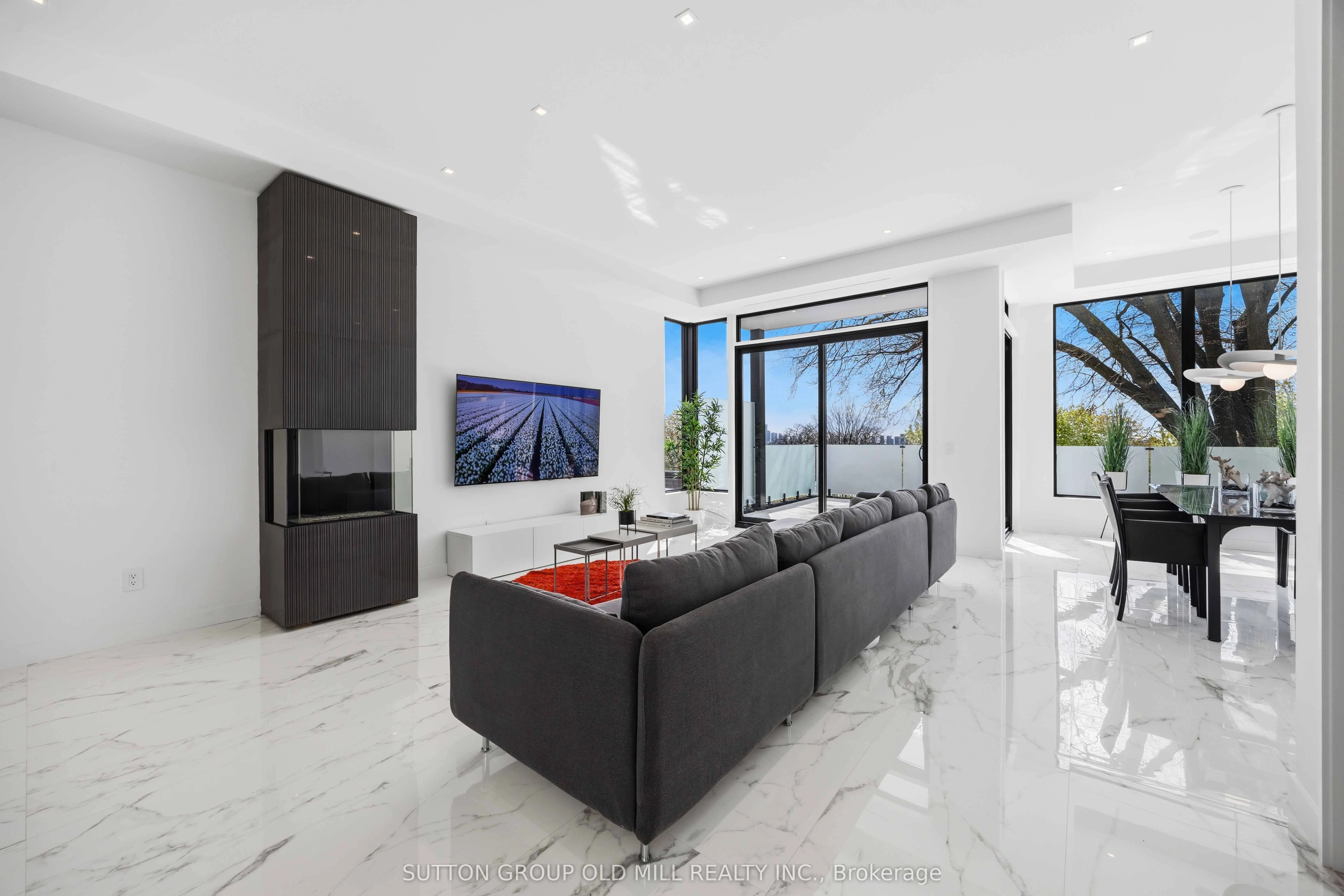 89 Regal Road