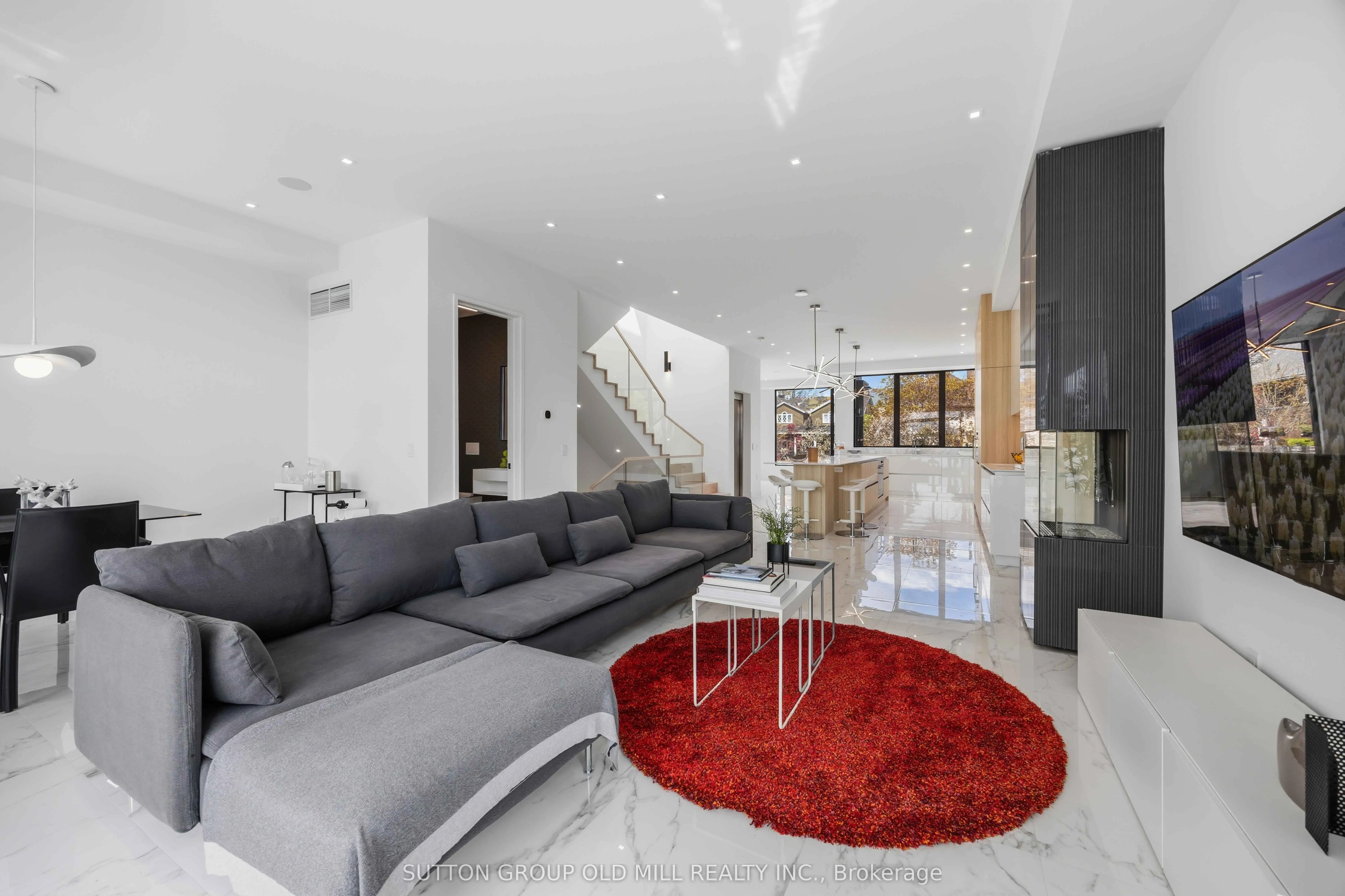 89 Regal Road