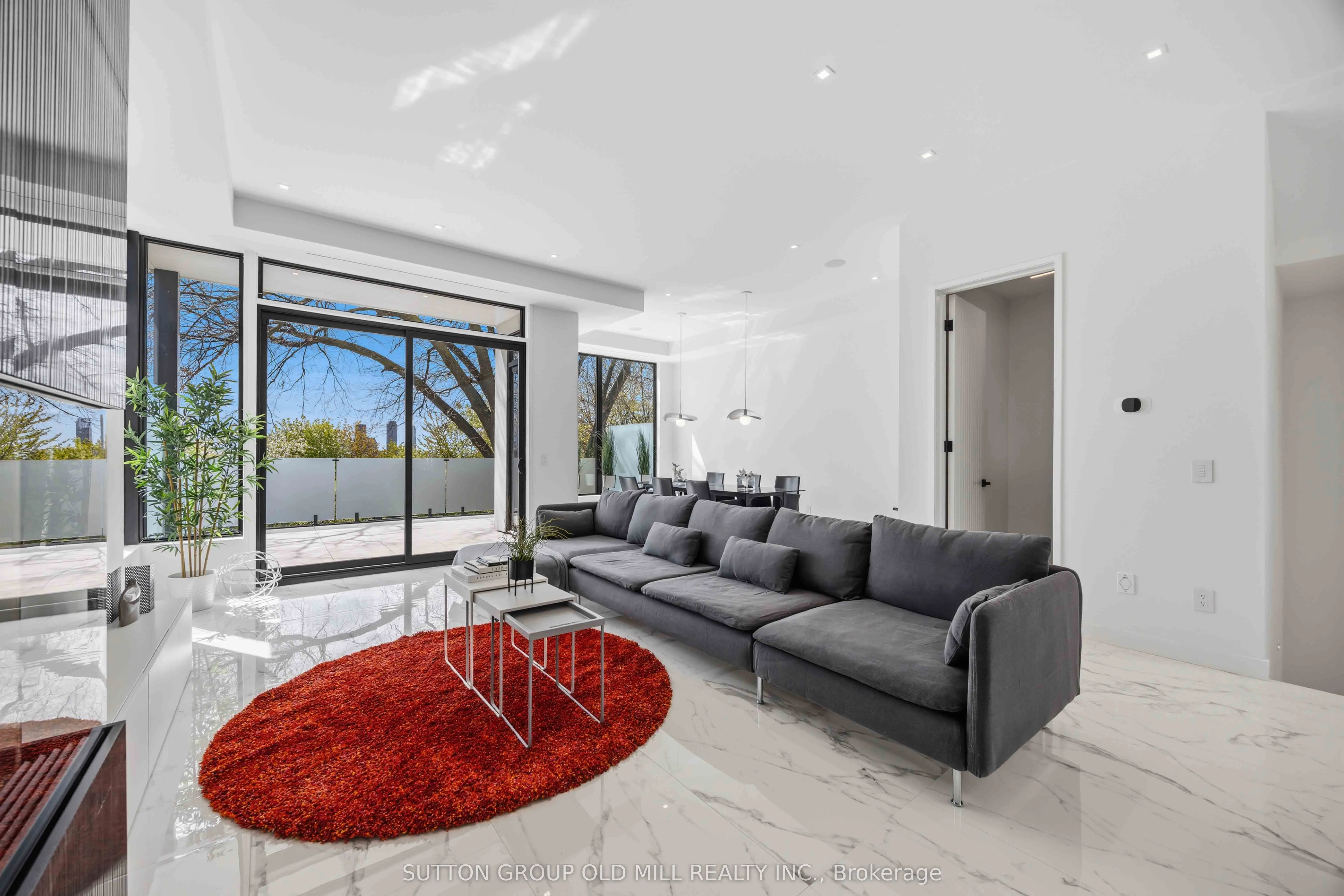 89 Regal Road