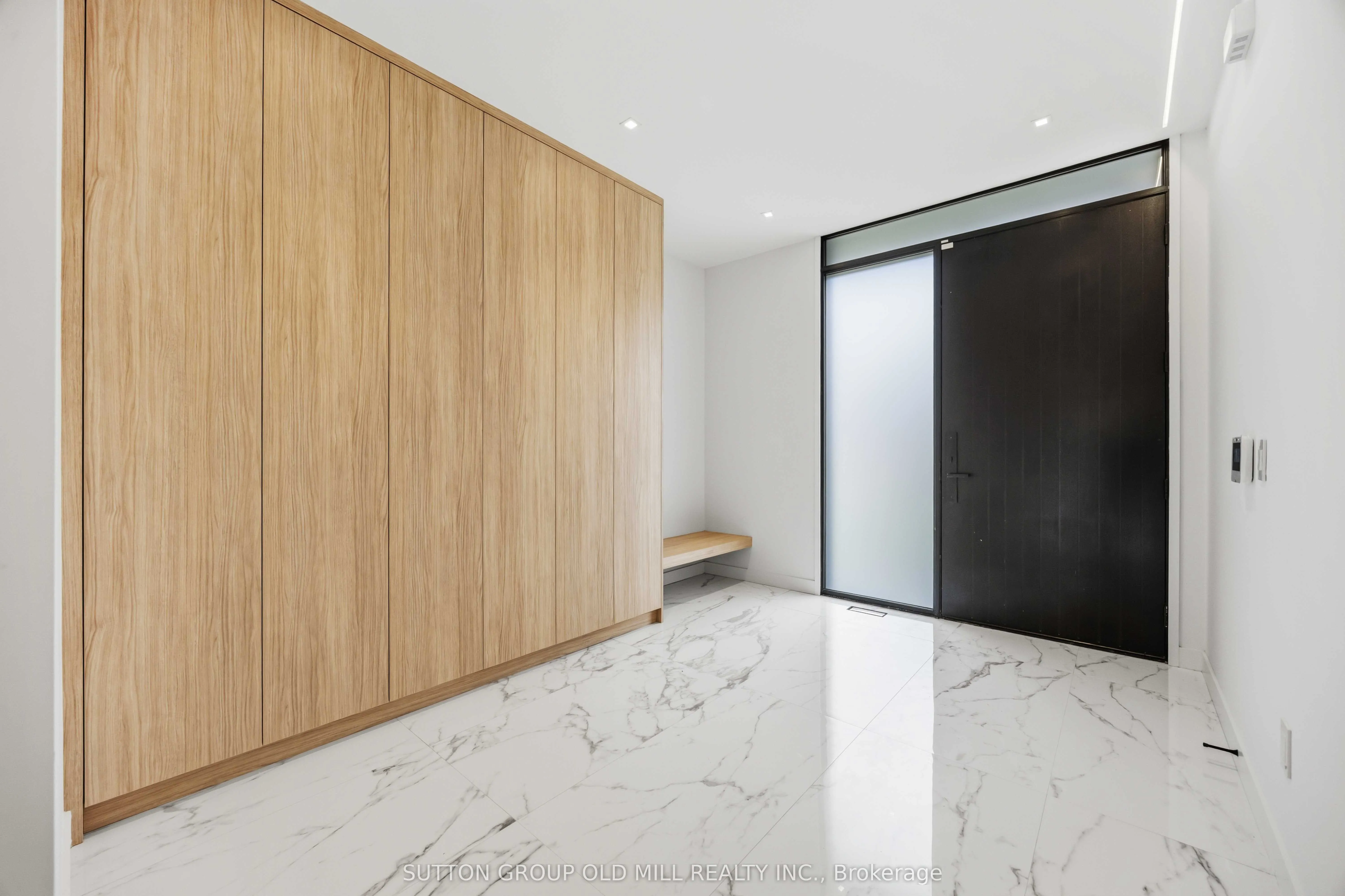 89 Regal Road