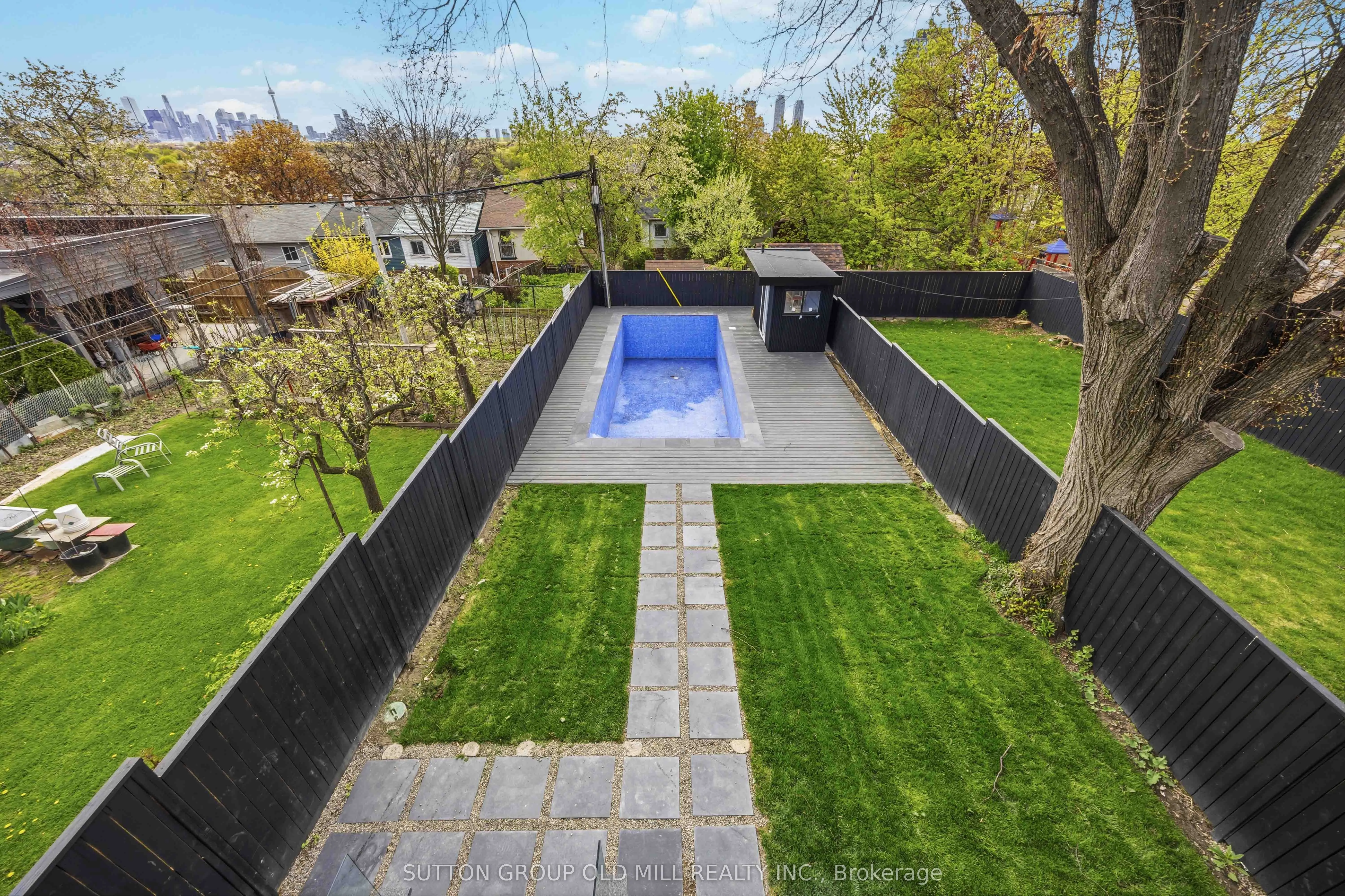 89 Regal Road
