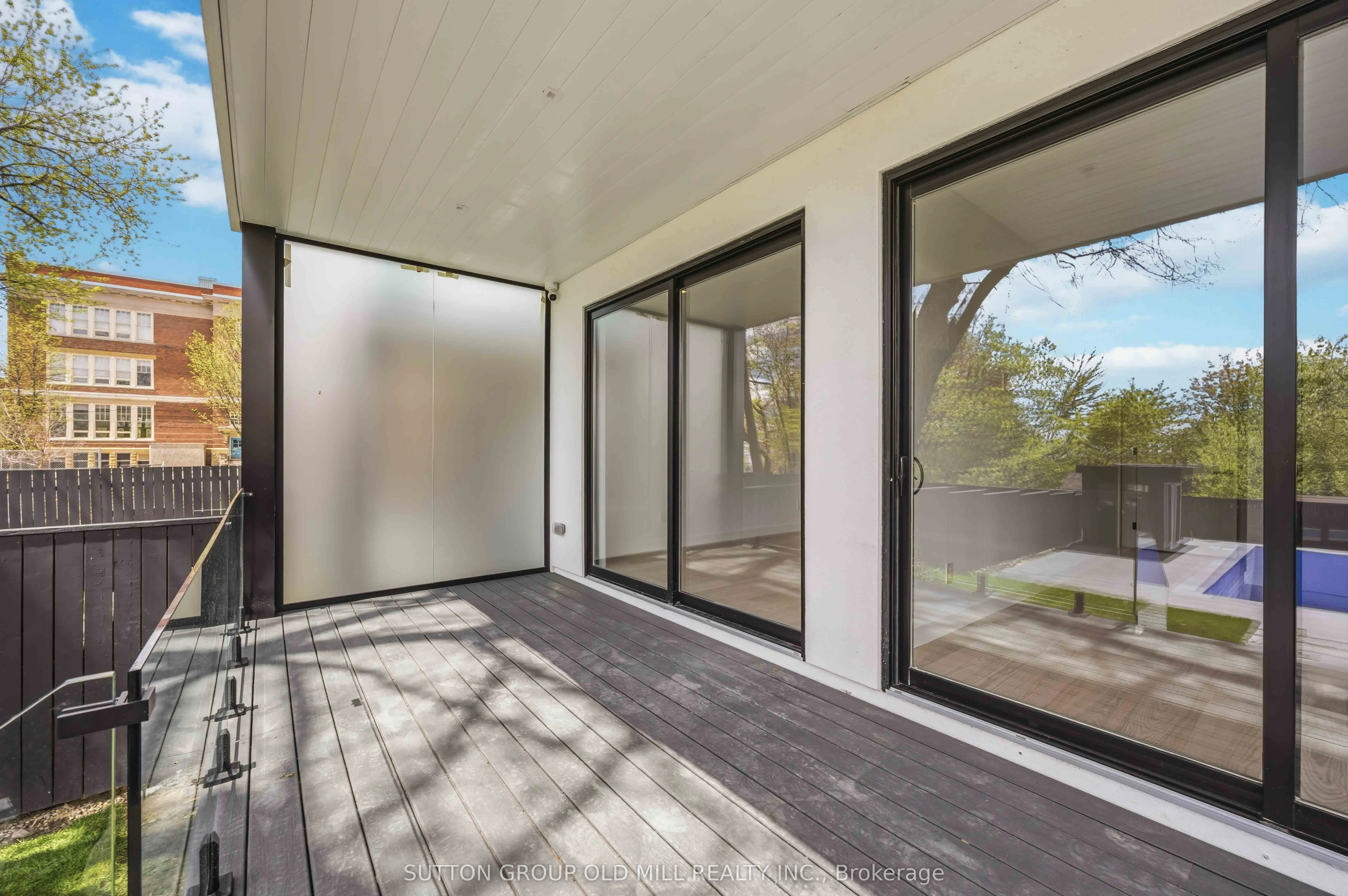 89 Regal Road