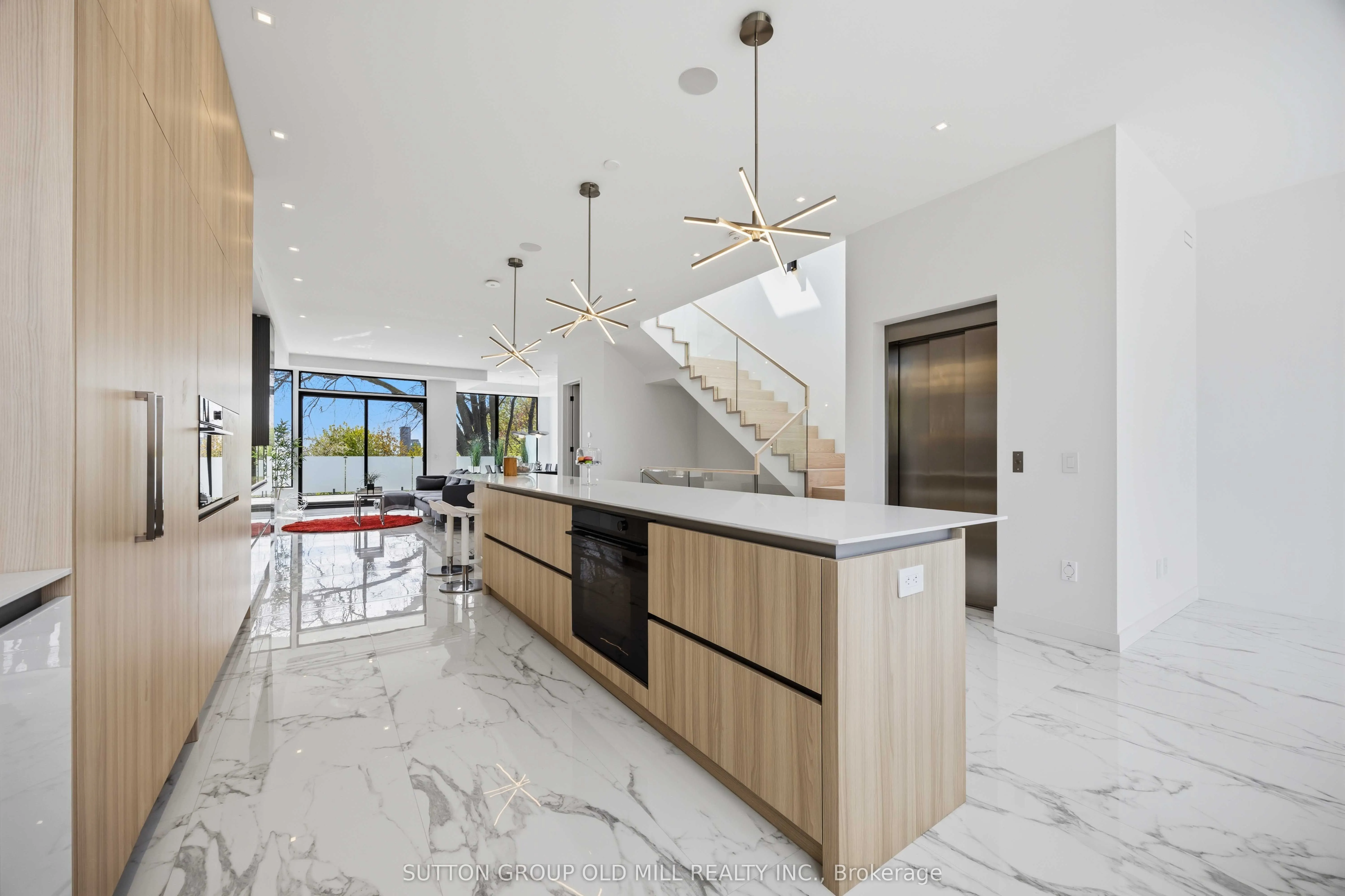 89 Regal Road