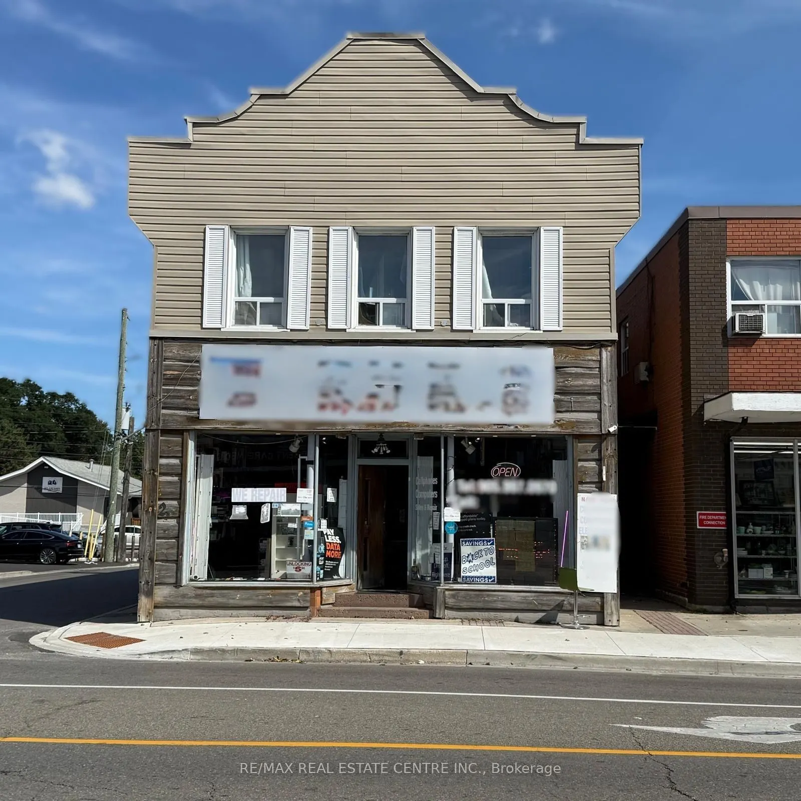 257 Queen Street S