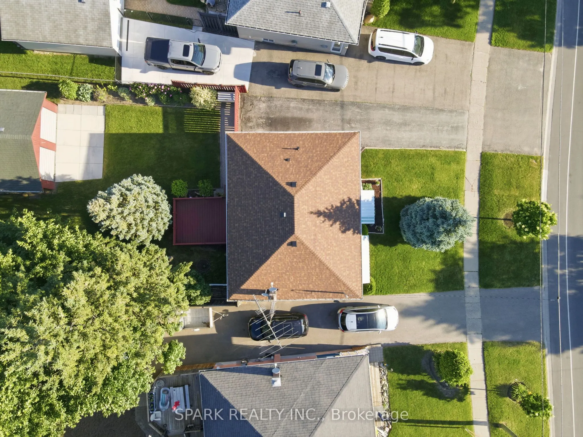 416 Delrex Boulevard