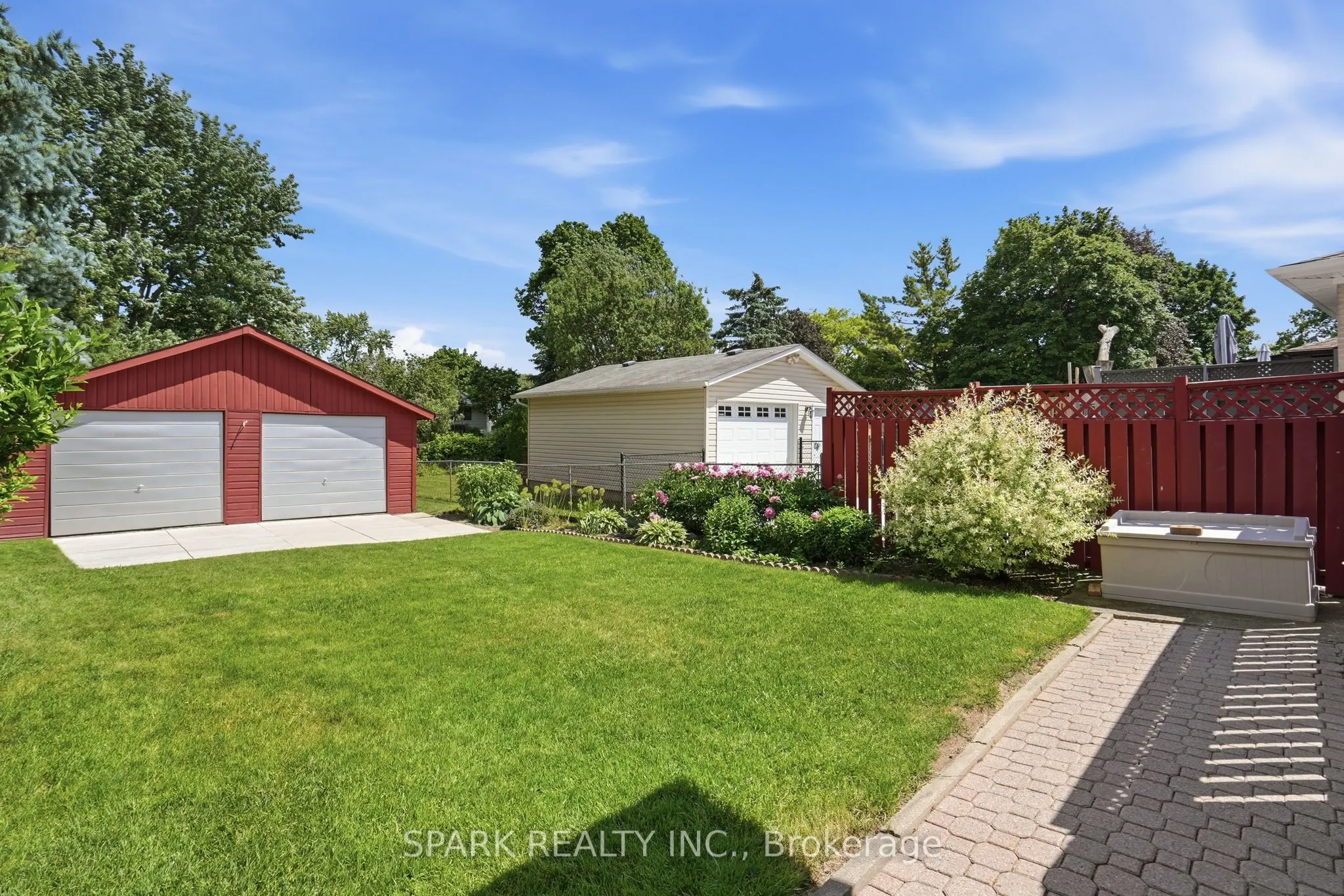 416 Delrex Boulevard