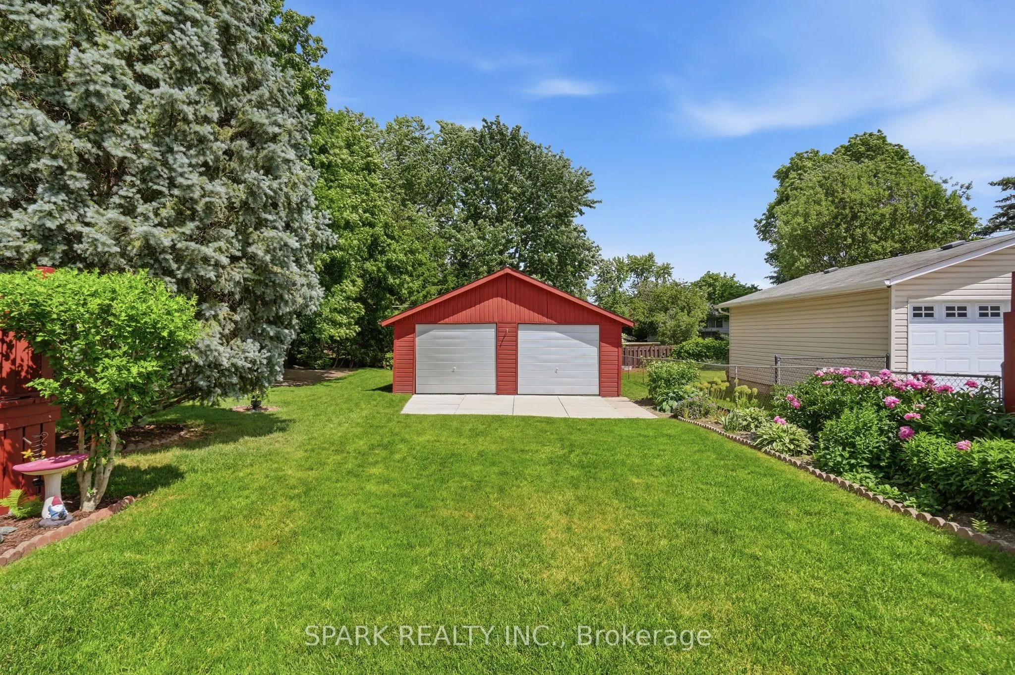 416 Delrex Boulevard