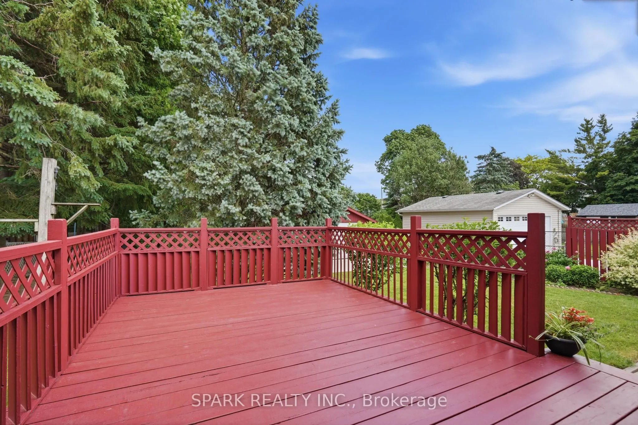 416 Delrex Boulevard