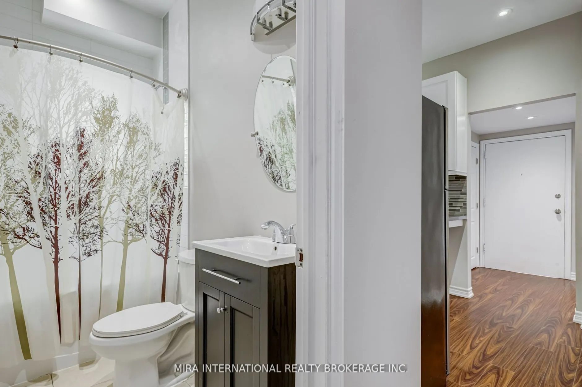 11 Laxton Avenue #101
