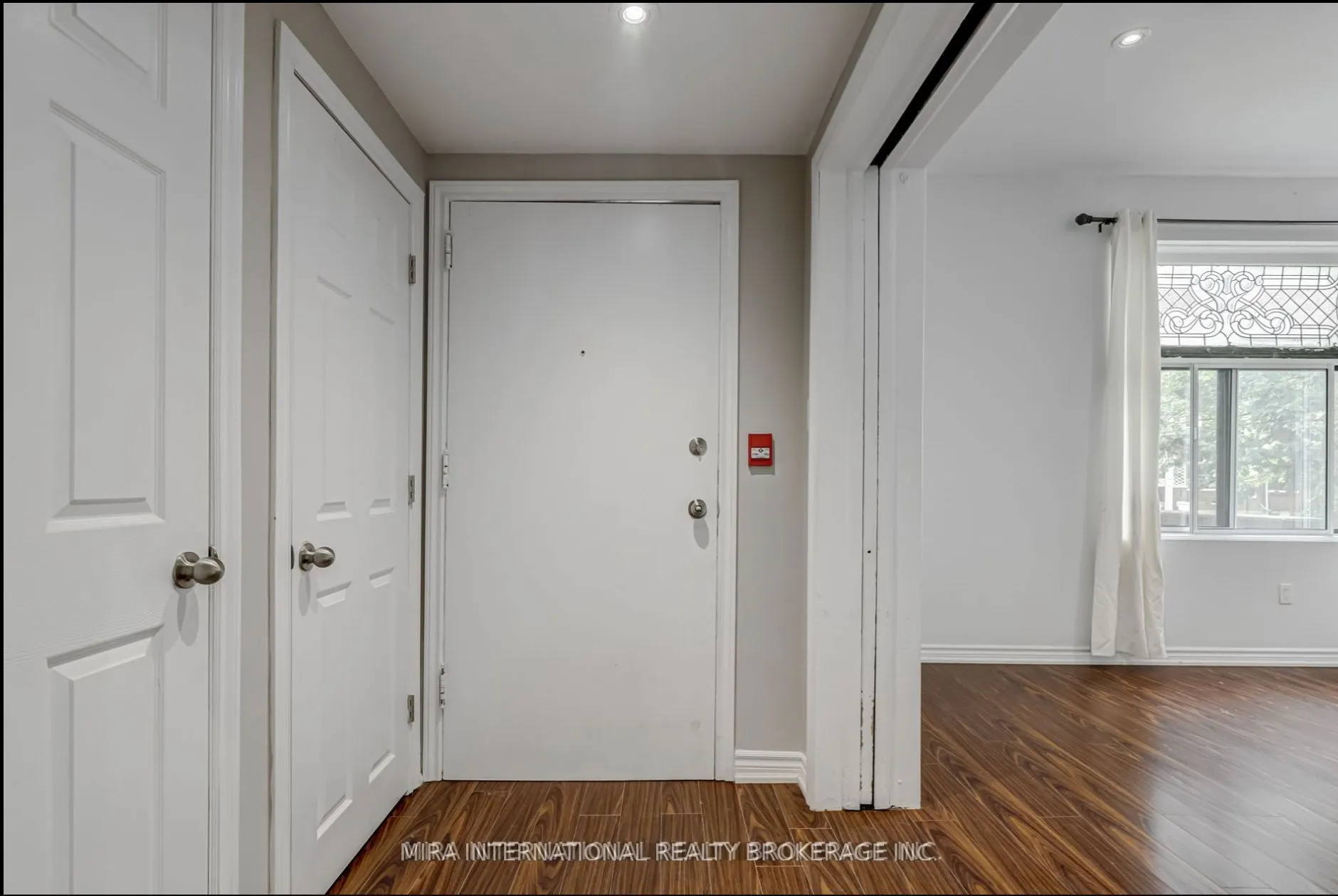 11 Laxton Avenue #101