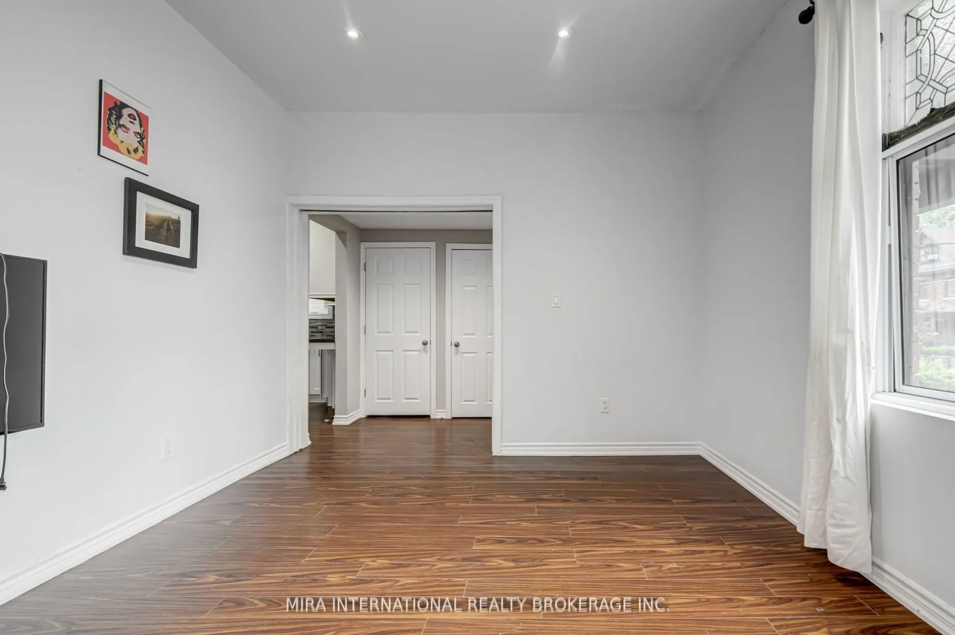 11 Laxton Avenue #101
