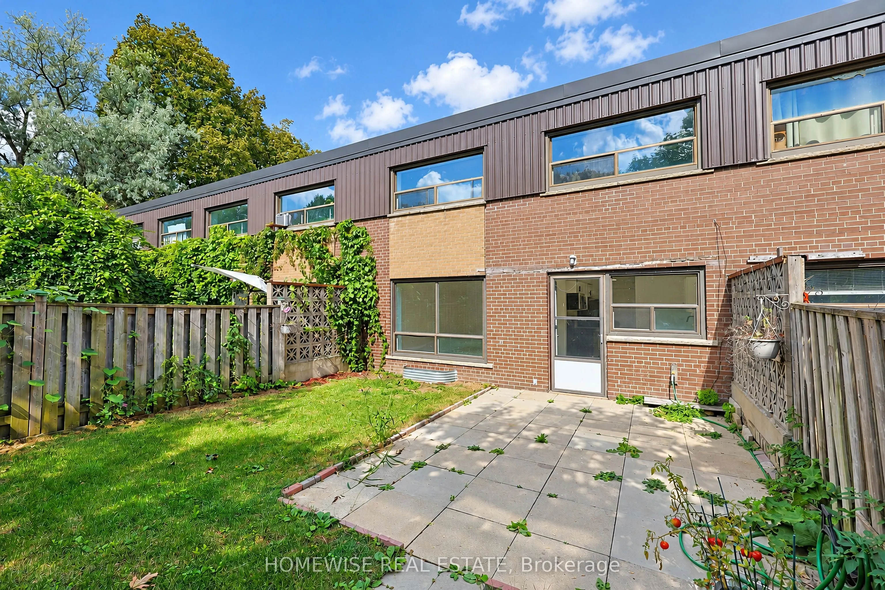 45 Swordbill Drive #4