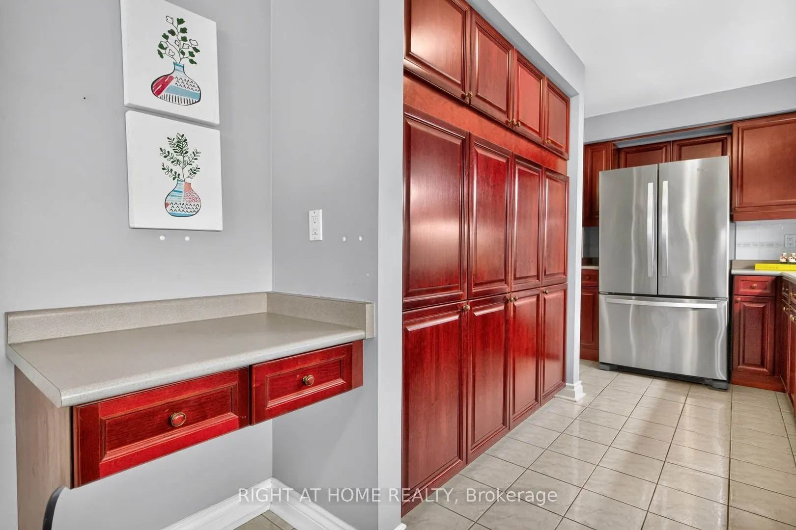 5480 Glen Erin Drive #83