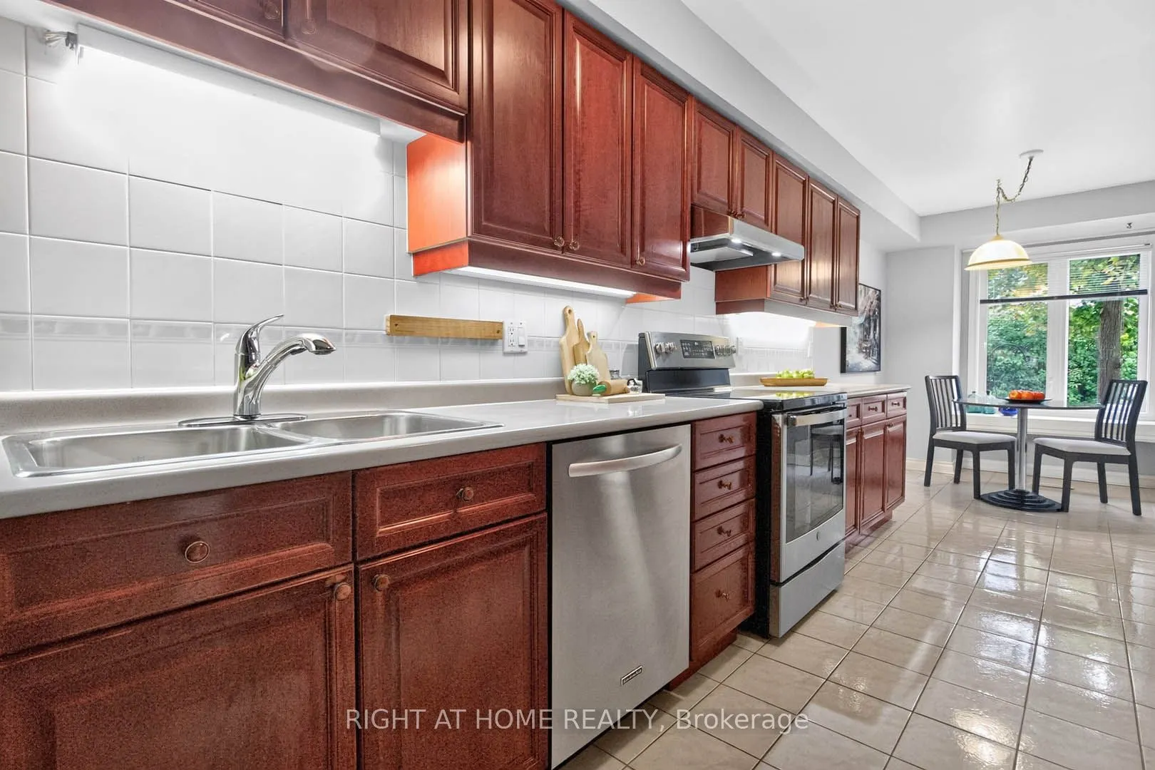 5480 Glen Erin Drive #83