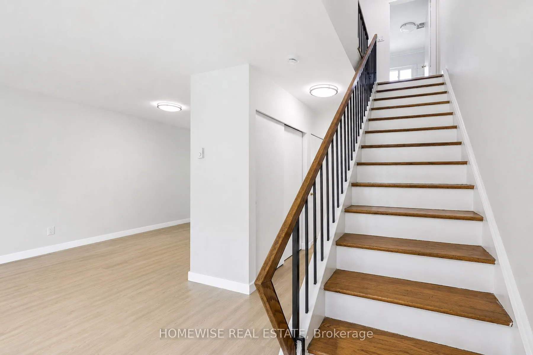 1350 Winding Trail #72