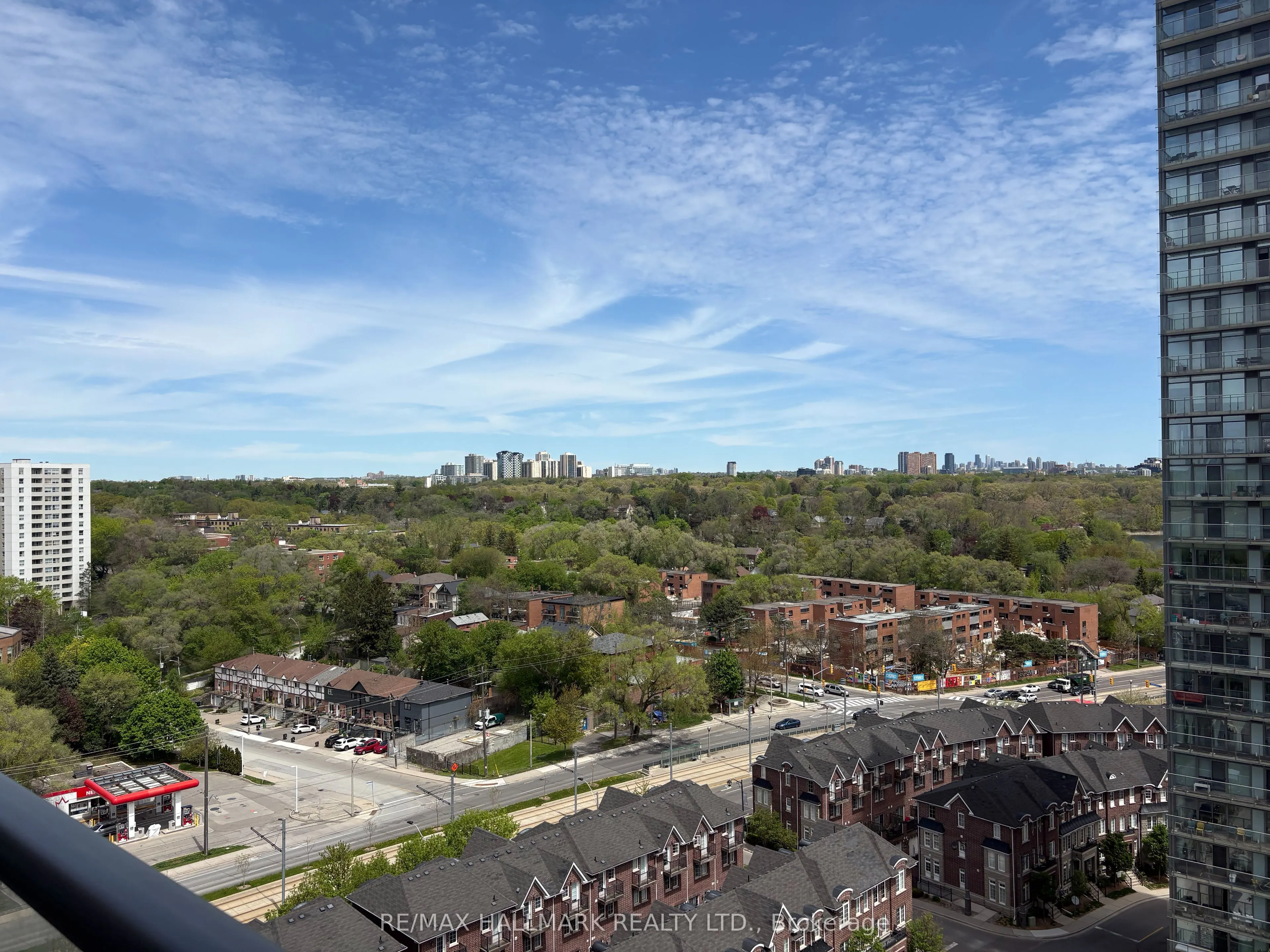 105 The Queensway Avenue #1414