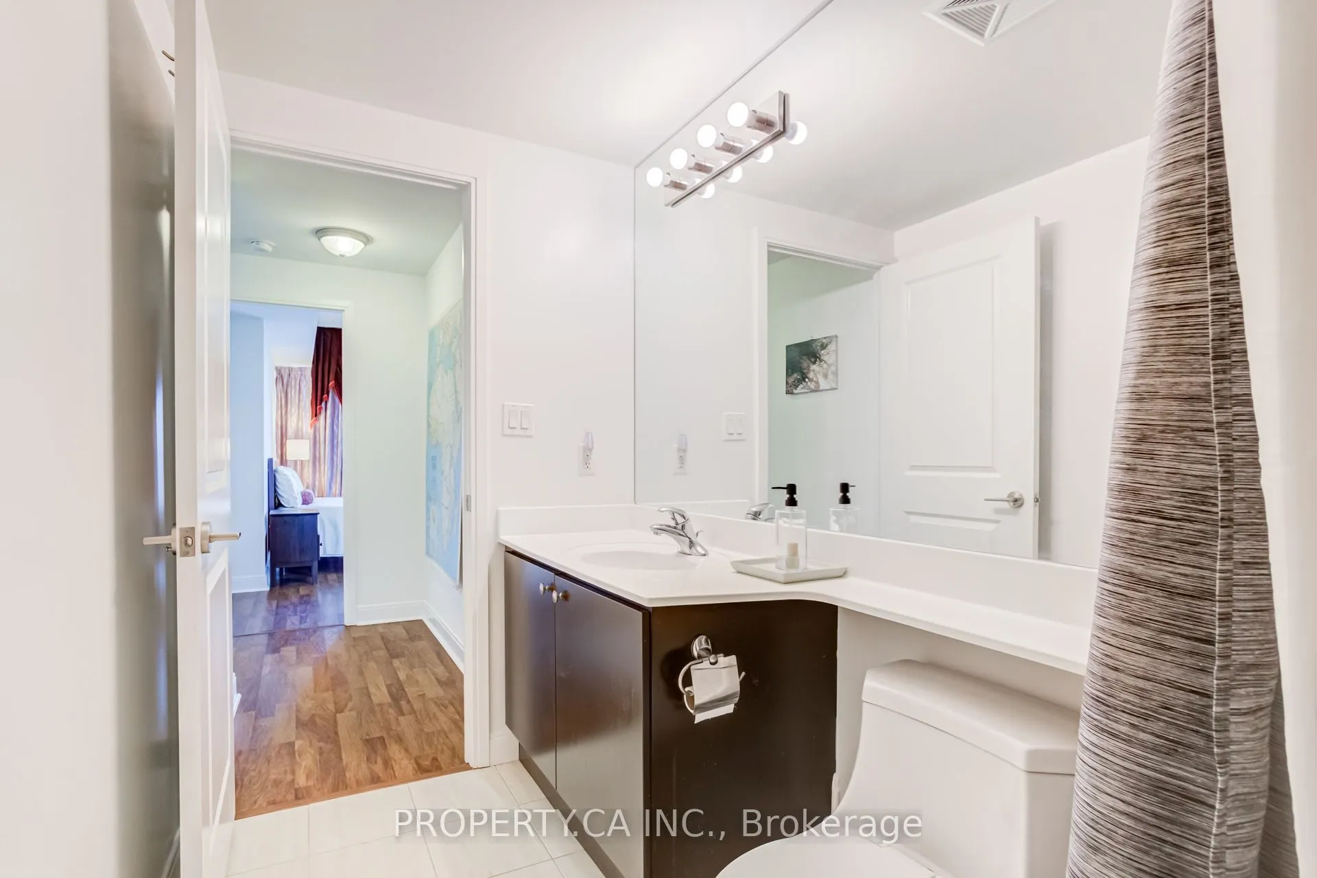 50 Absolute Avenue #2503